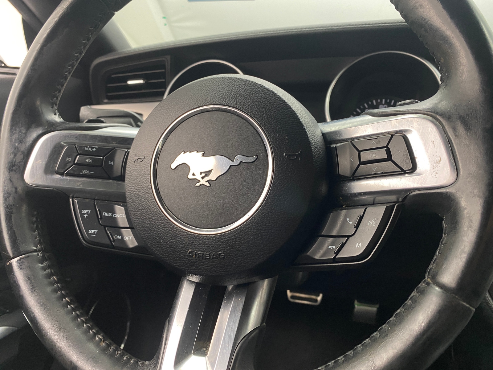 Thumbnail: 2019 Ford Mustang - 4