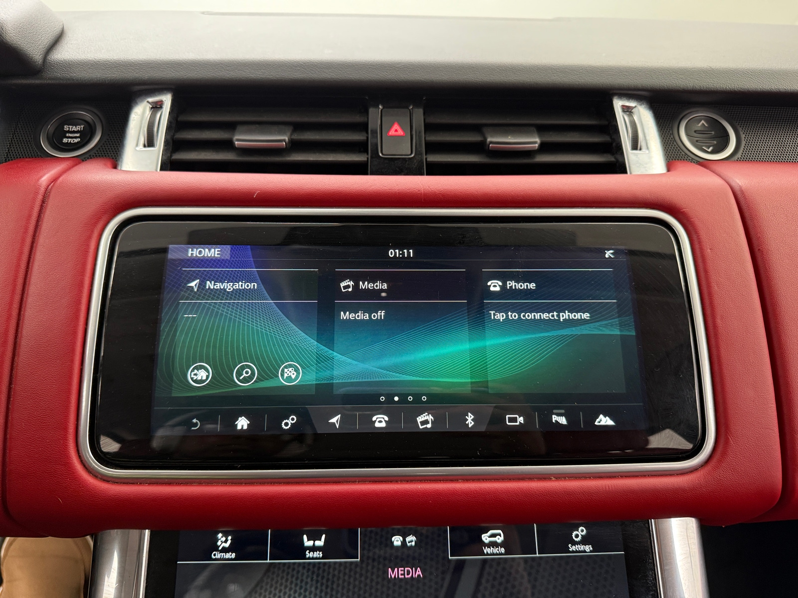 Thumbnail: 2021 Land Rover Range Rover Sport - 3