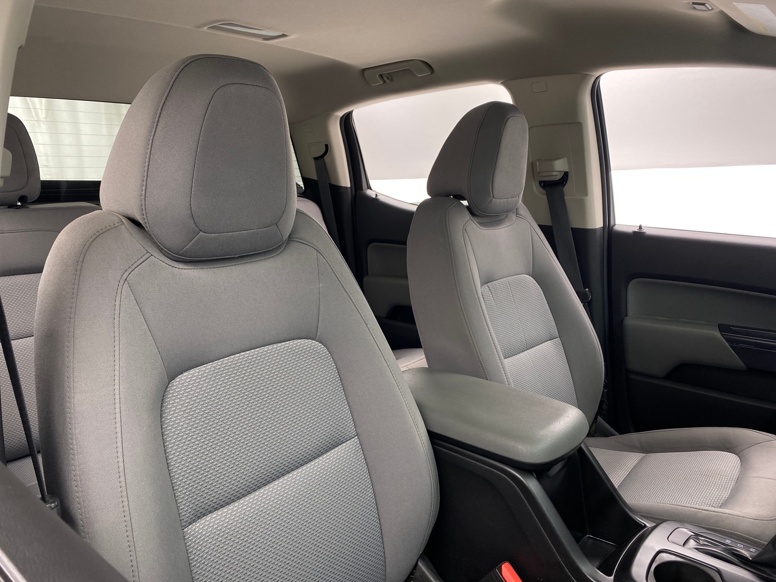 Thumbnail: 2015 GMC Canyon - 2