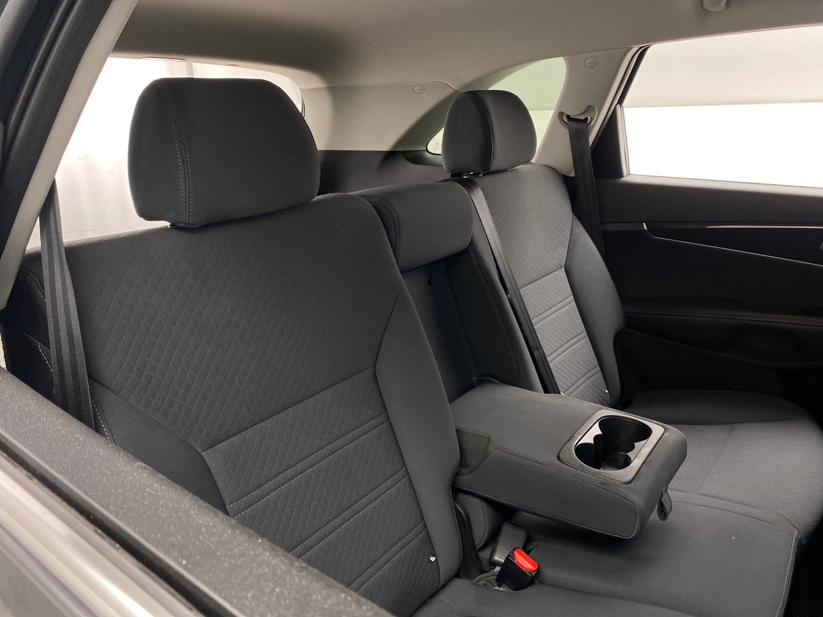 Thumbnail: 2017 Kia Sorento - 6