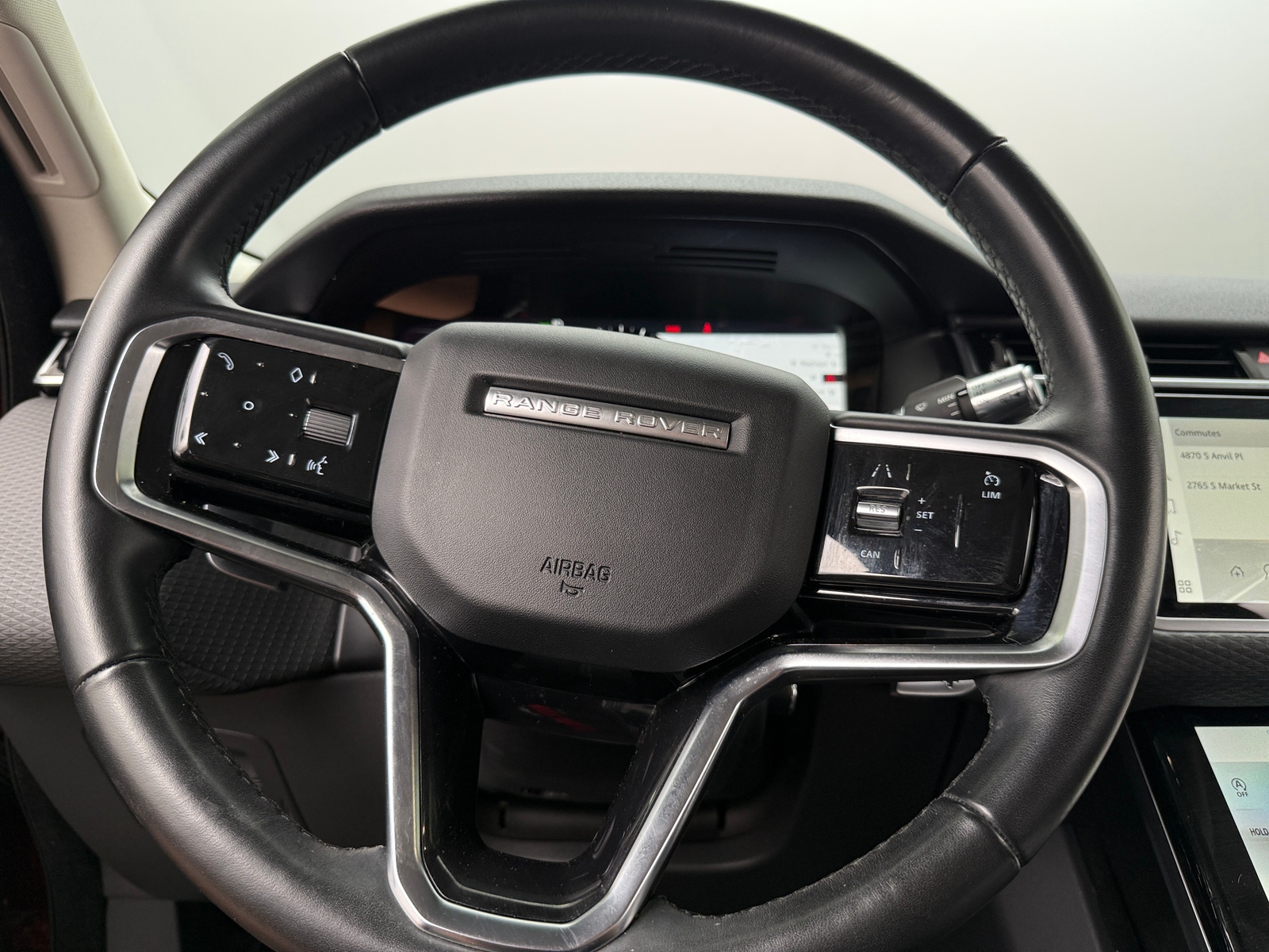 Thumbnail: 2021 Land Rover Range Rover Velar - 4