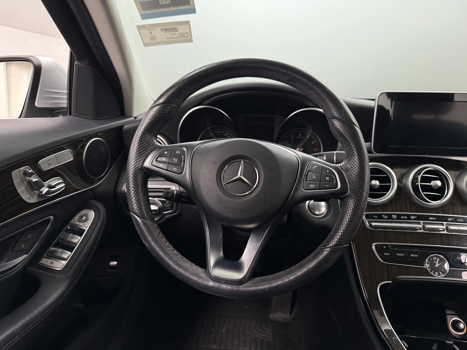 Thumbnail: 2017 Mercedes-Benz C-Class - 4