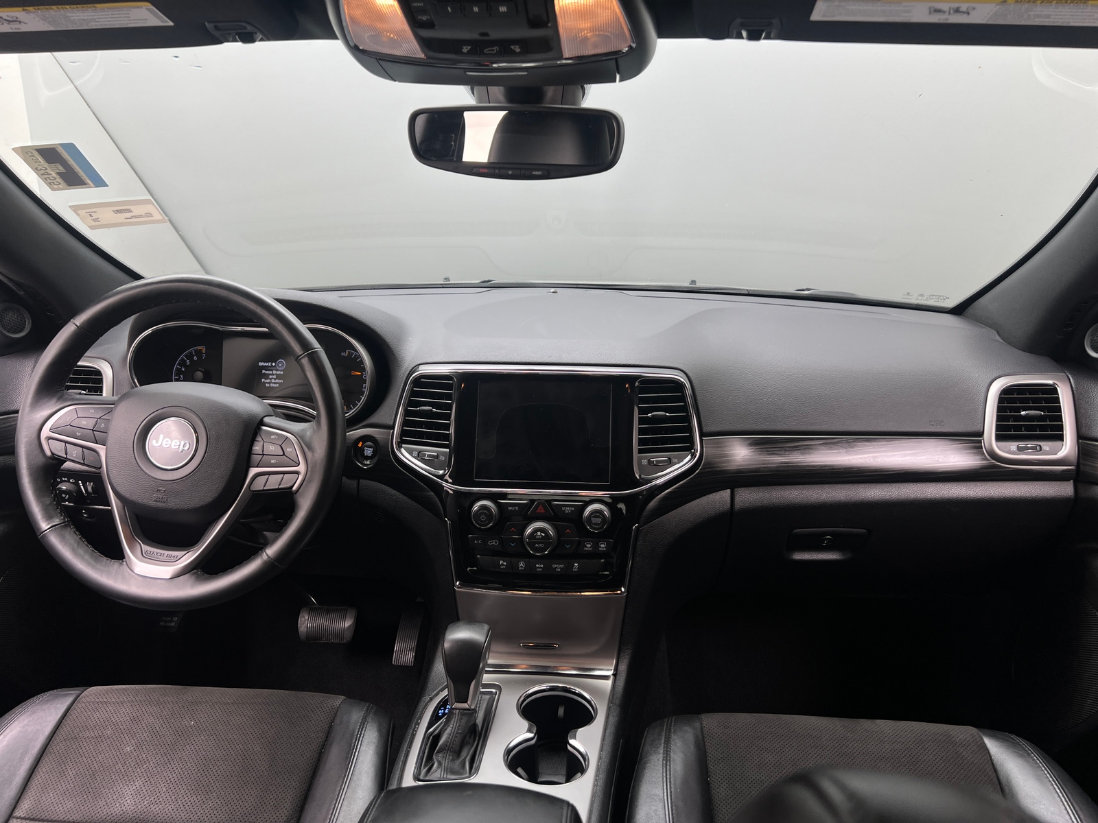 Thumbnail: 2019 Jeep Grand Cherokee - 3