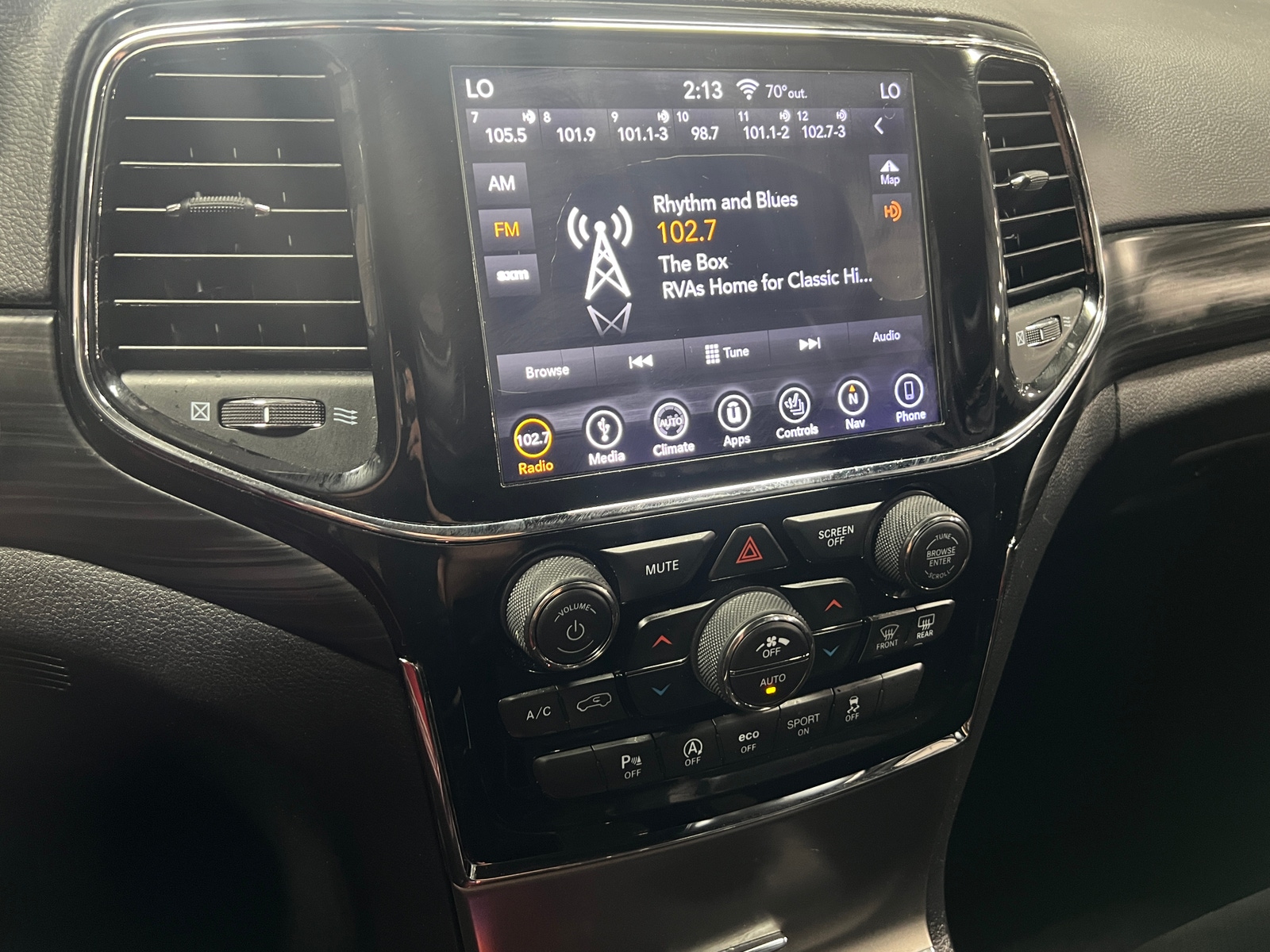 Thumbnail: 2019 Jeep Grand Cherokee - 4