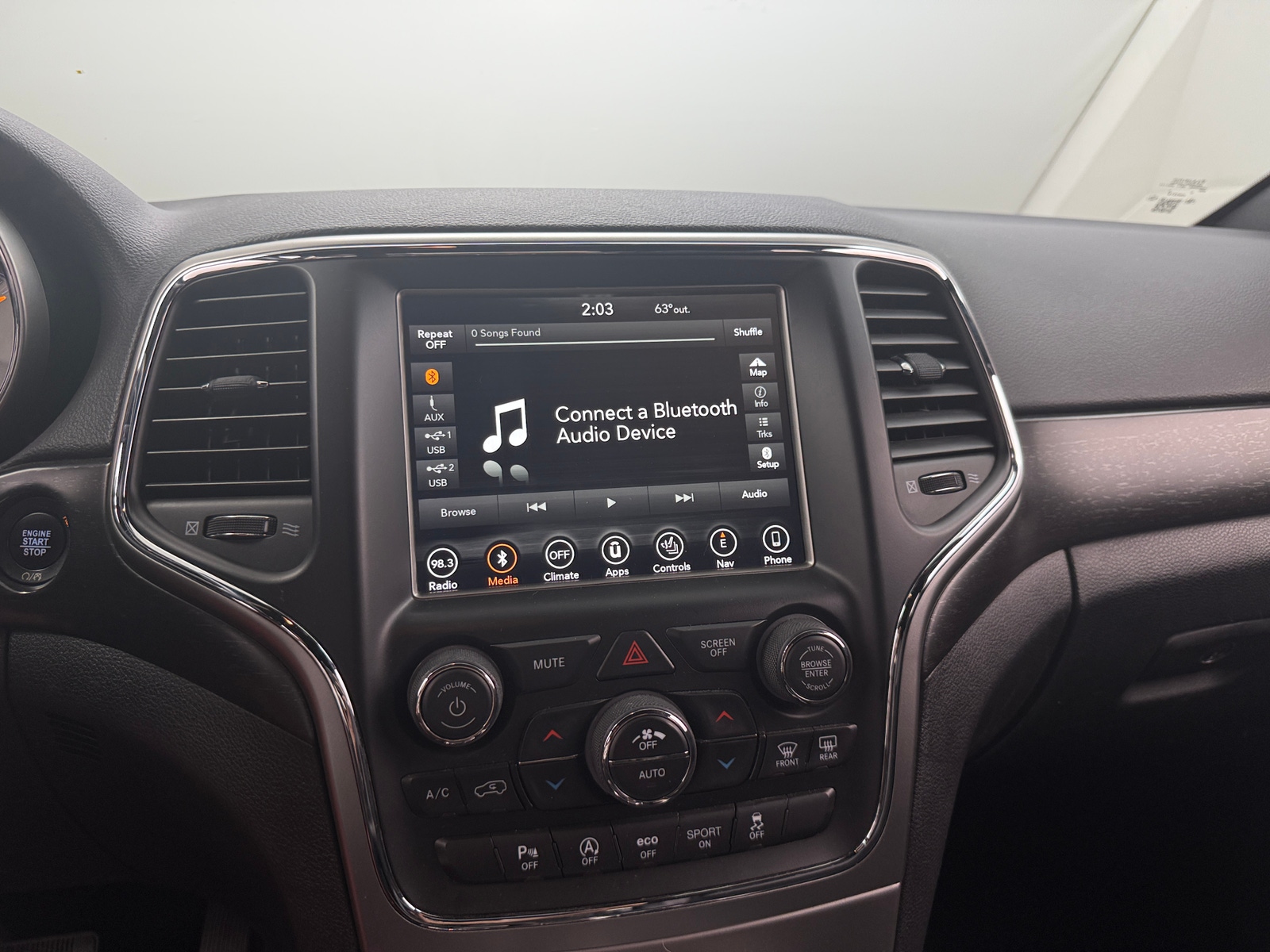 Thumbnail: 2018 Jeep Grand Cherokee - 4