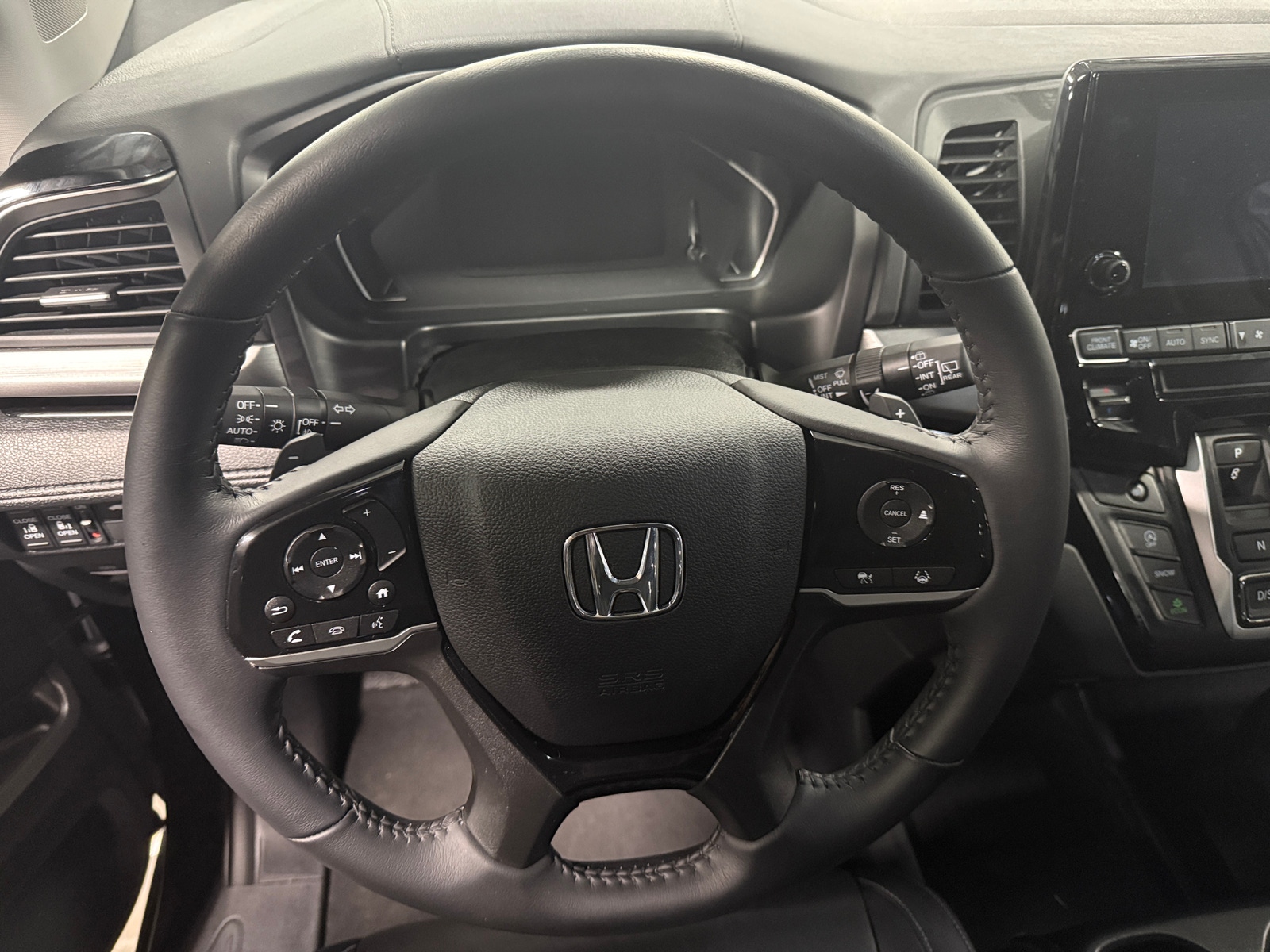 Thumbnail: 2023 Honda Odyssey - 4