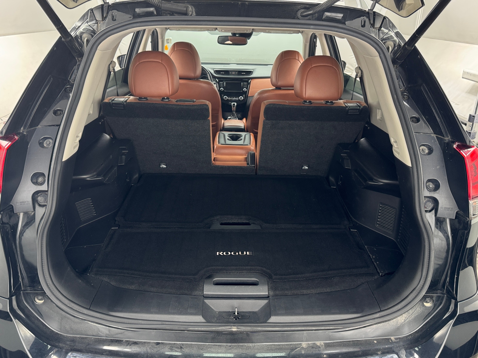 Thumbnail: 2019 Nissan Rogue - 6