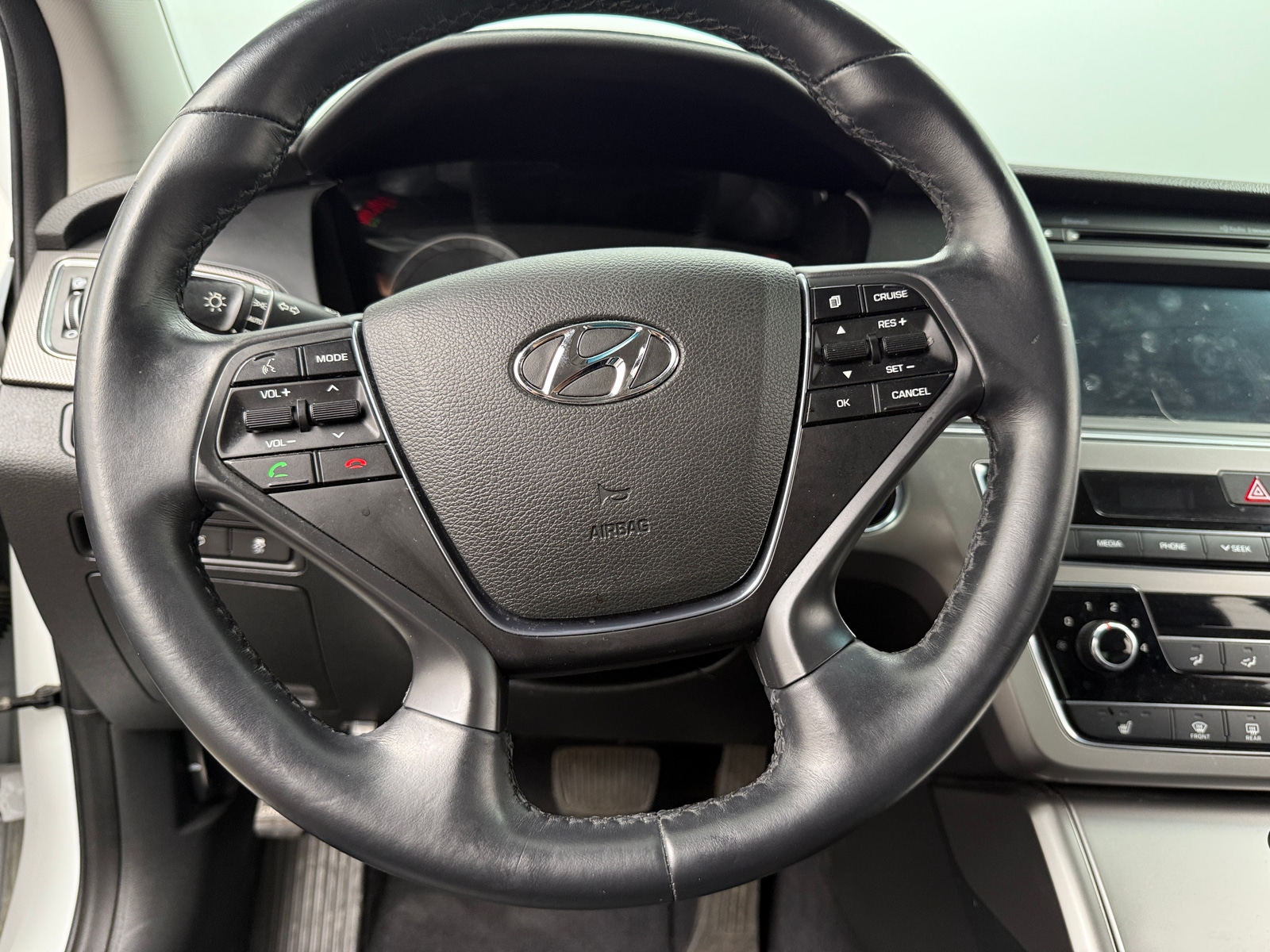Thumbnail: 2017 Hyundai Sonata - 5