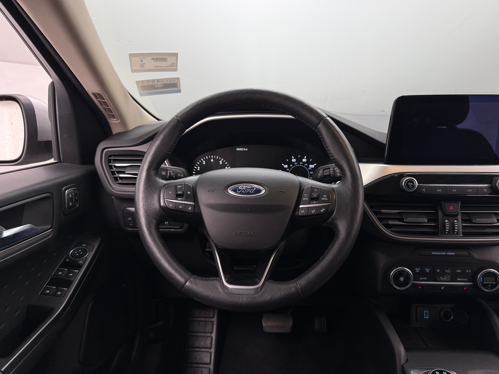 Thumbnail: 2020 Ford Escape - 4