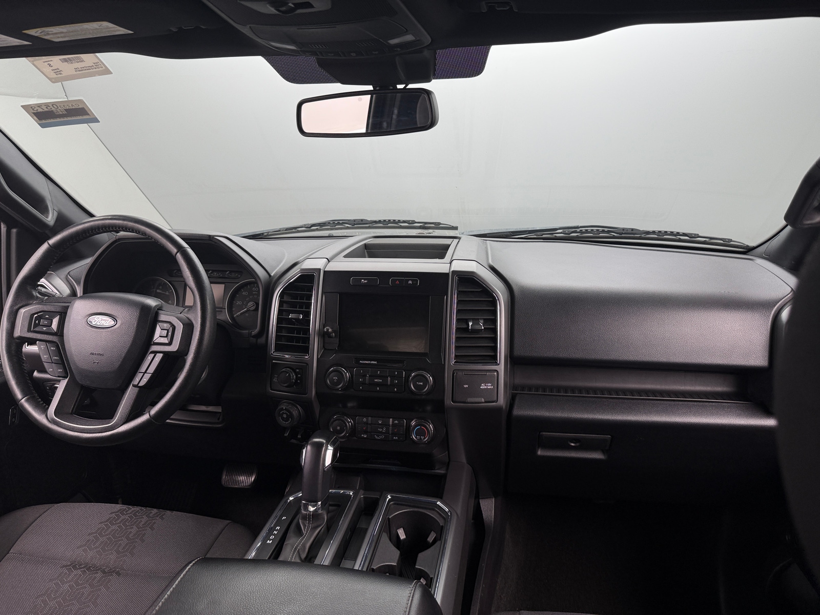 Thumbnail: 2019 Ford Econoline - 3
