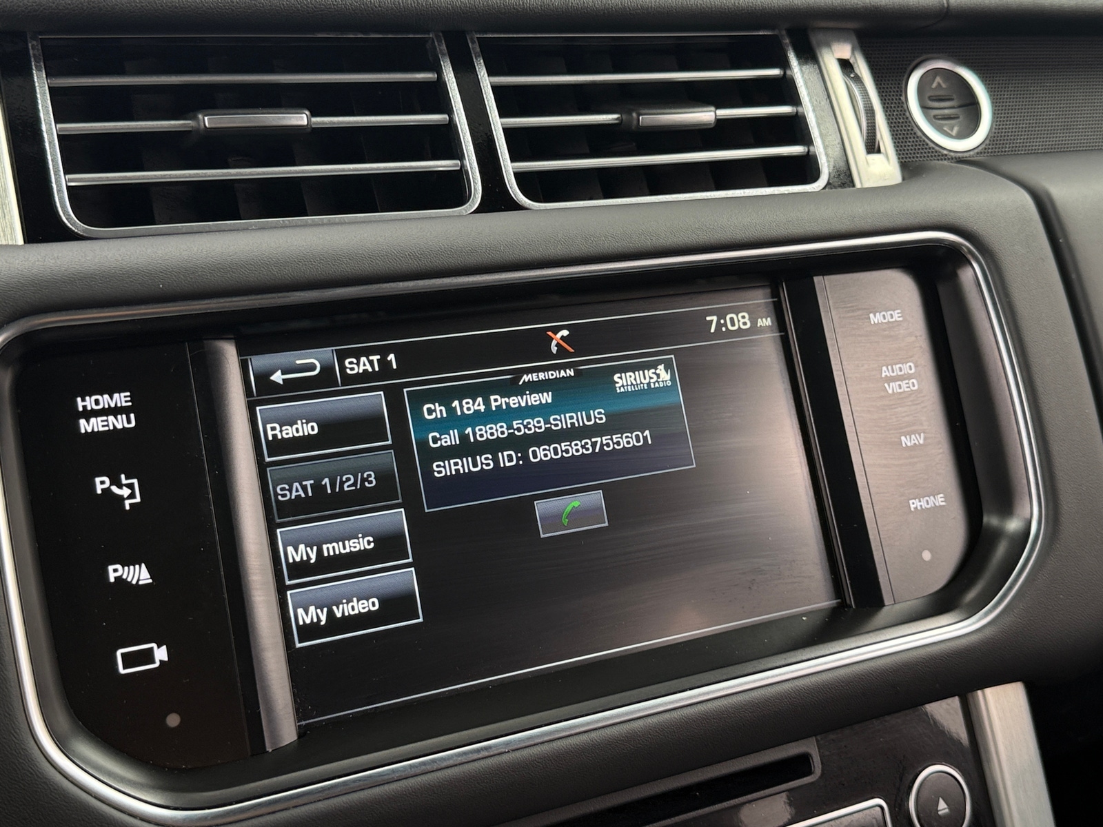 Thumbnail: 2014 Land Rover Range Rover - 3