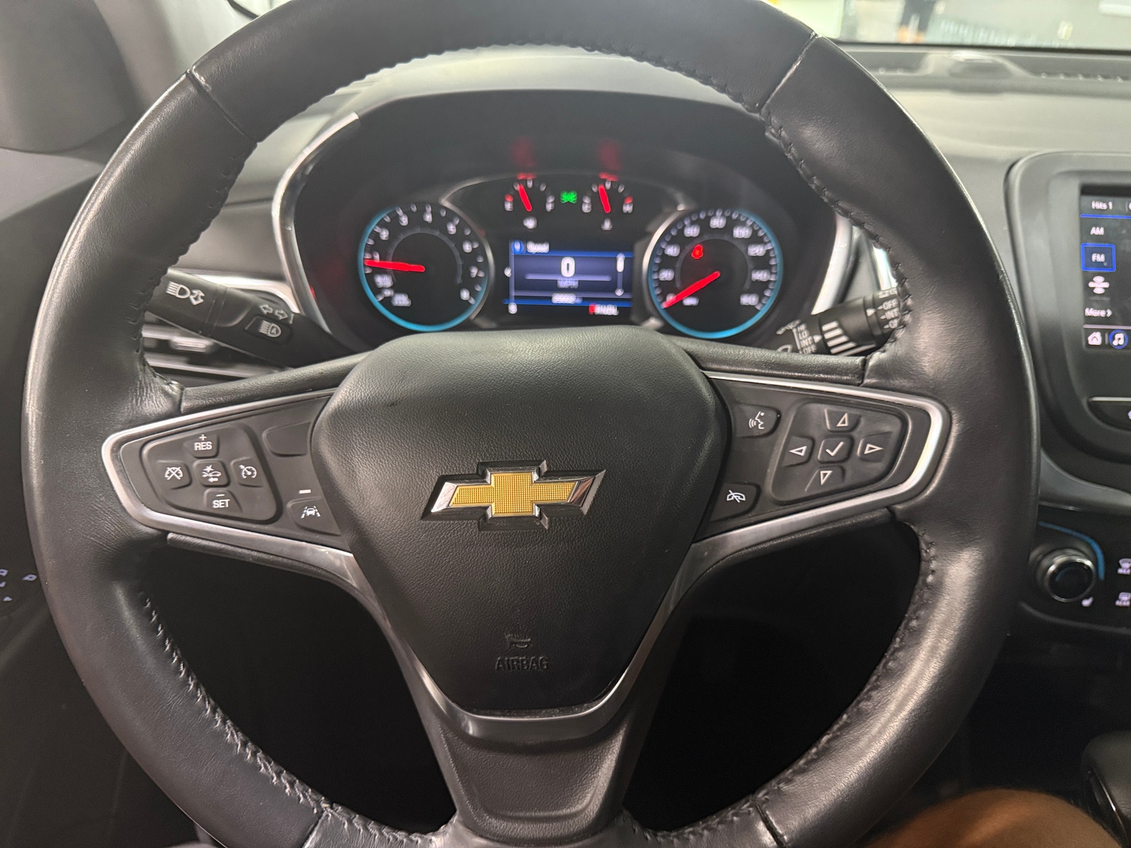 Thumbnail: 2022 Chevrolet Equinox - 5