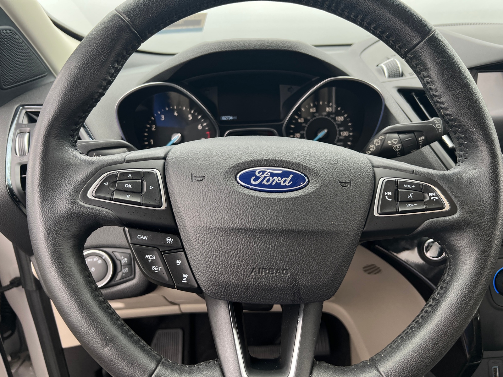Thumbnail: 2019 Ford Escape - 4