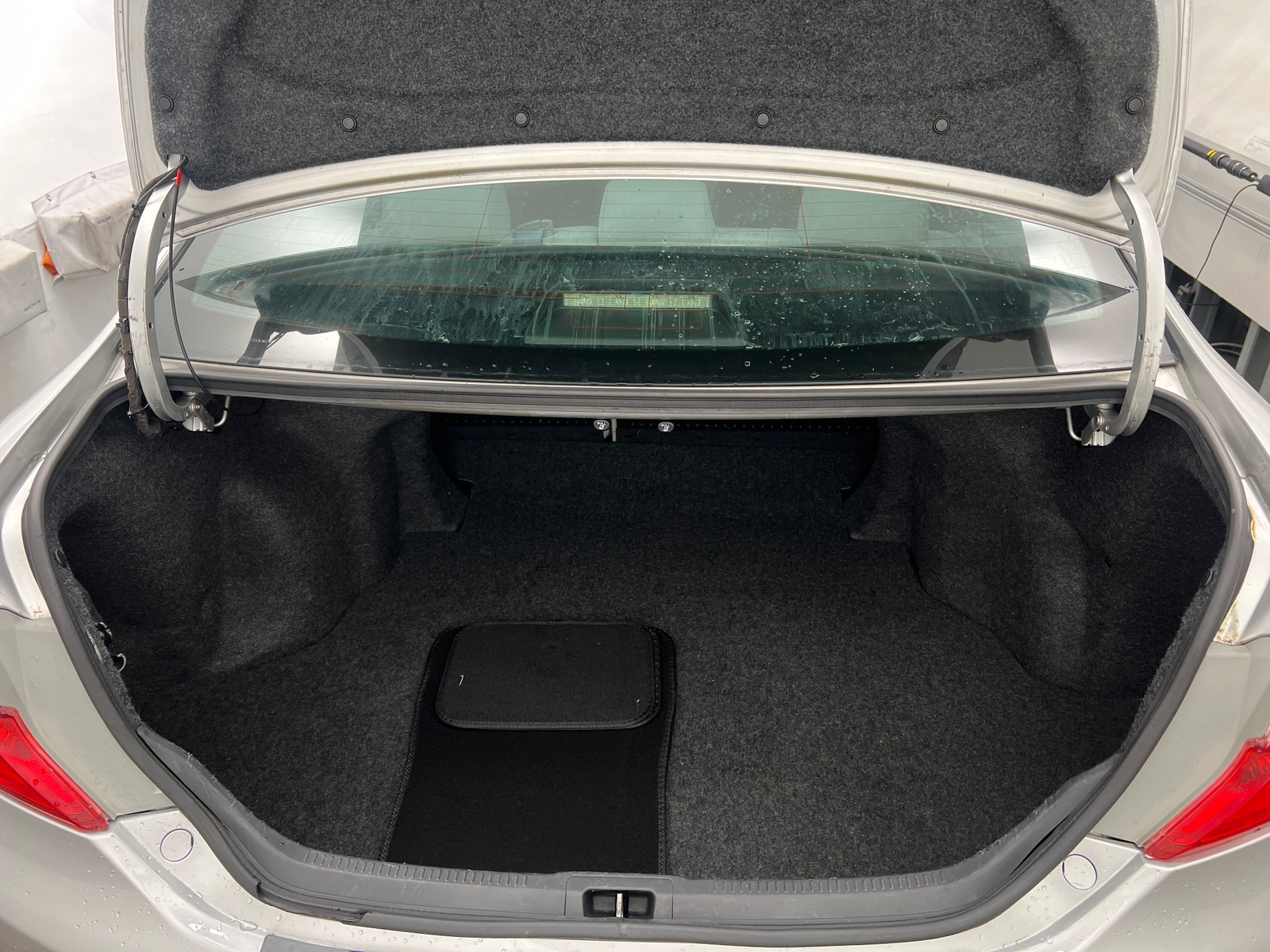 Thumbnail: 2012 Toyota Camry - 7