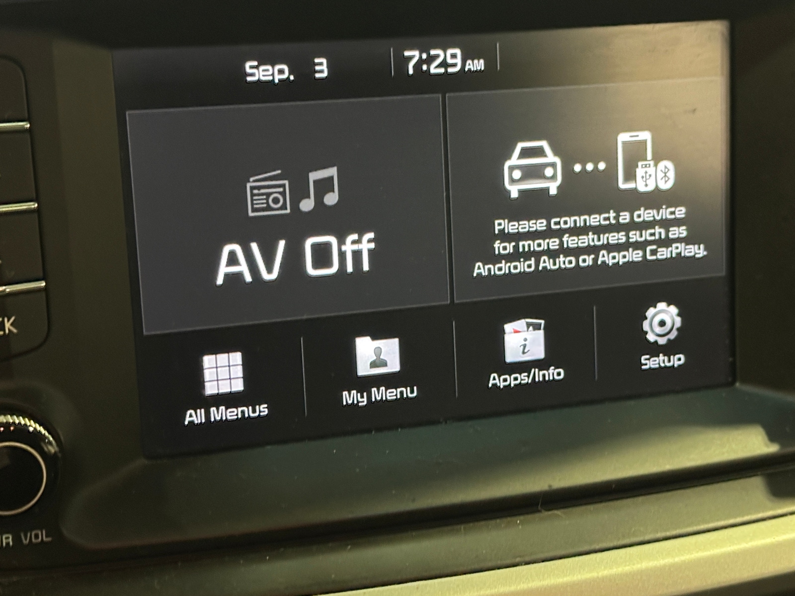 Thumbnail: 2019 Kia Sorento - 4