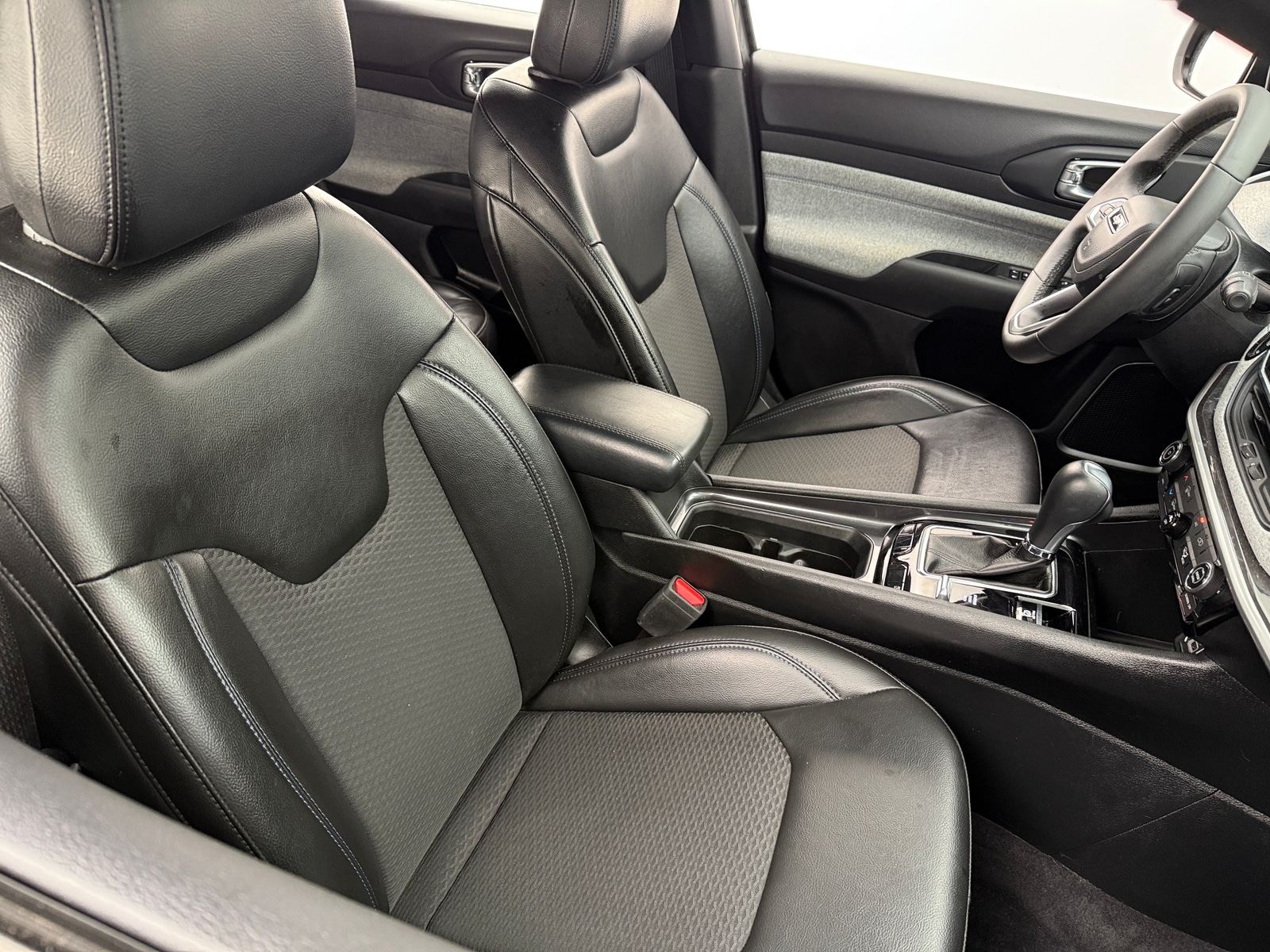Thumbnail: 2023 Jeep Compass - 2