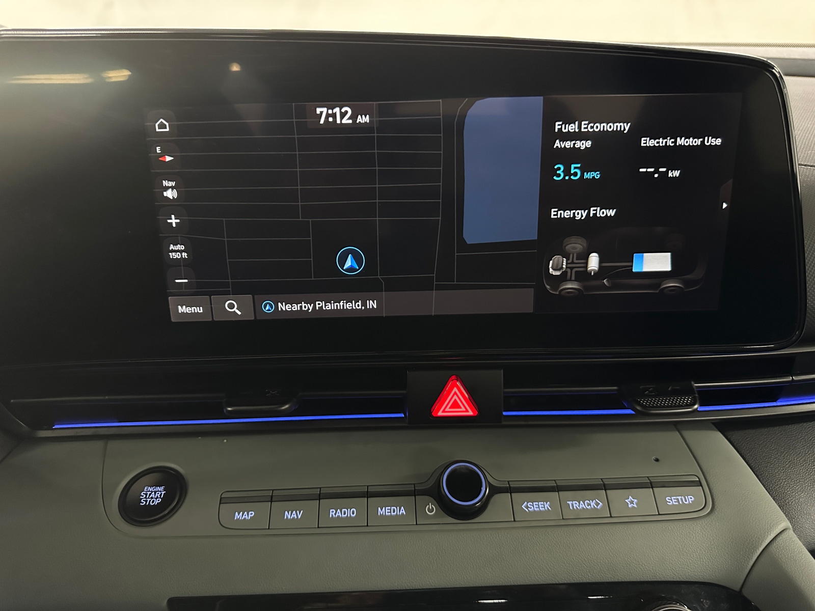Thumbnail: 2024 Hyundai Elantra - 3