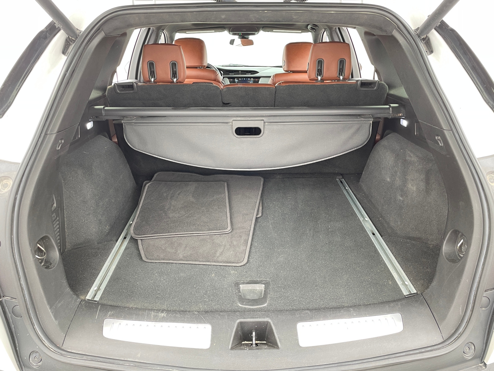 Thumbnail: 2019 Cadillac XT5 - 6