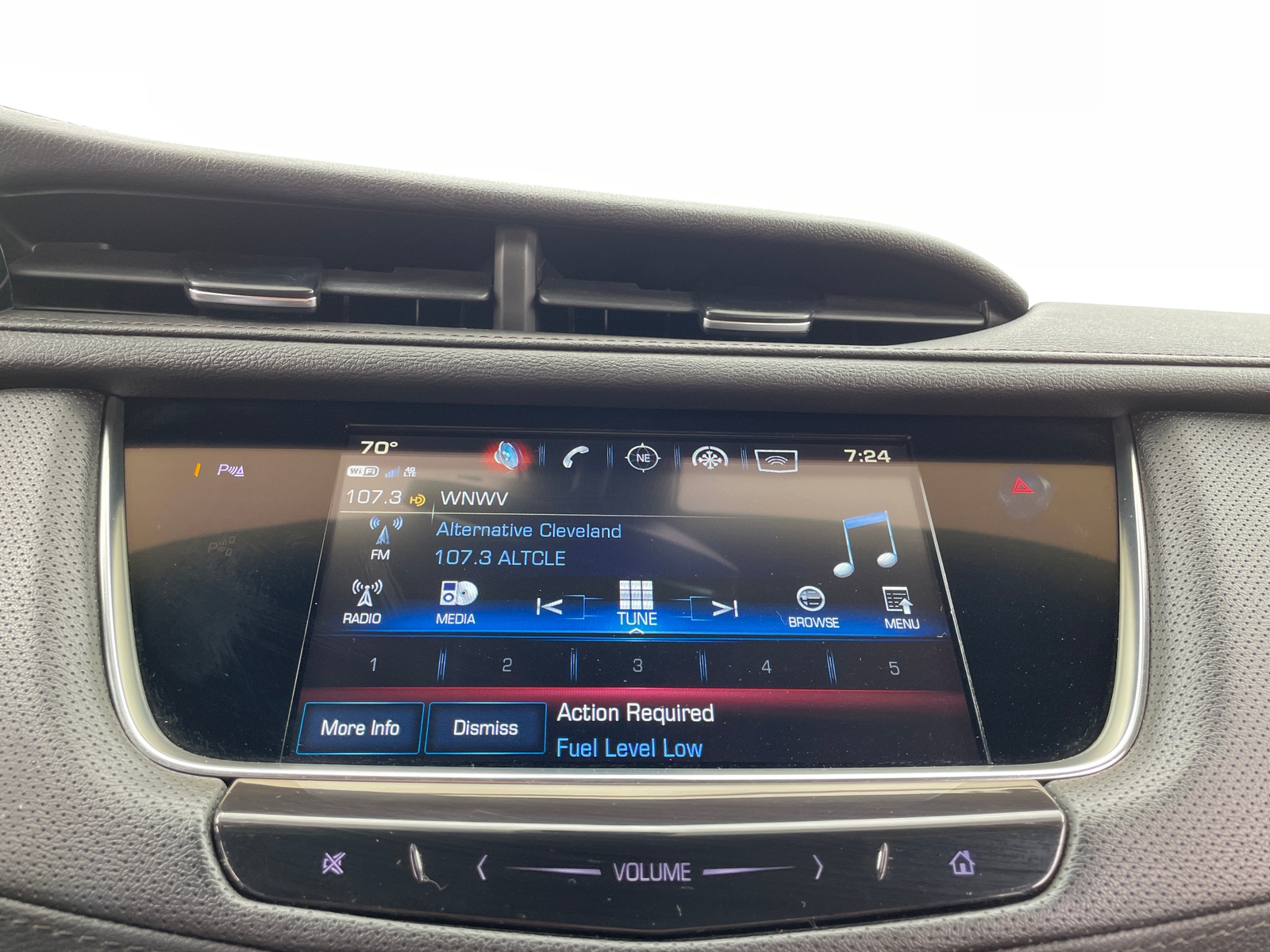 Thumbnail: 2019 Cadillac XT5 - 3