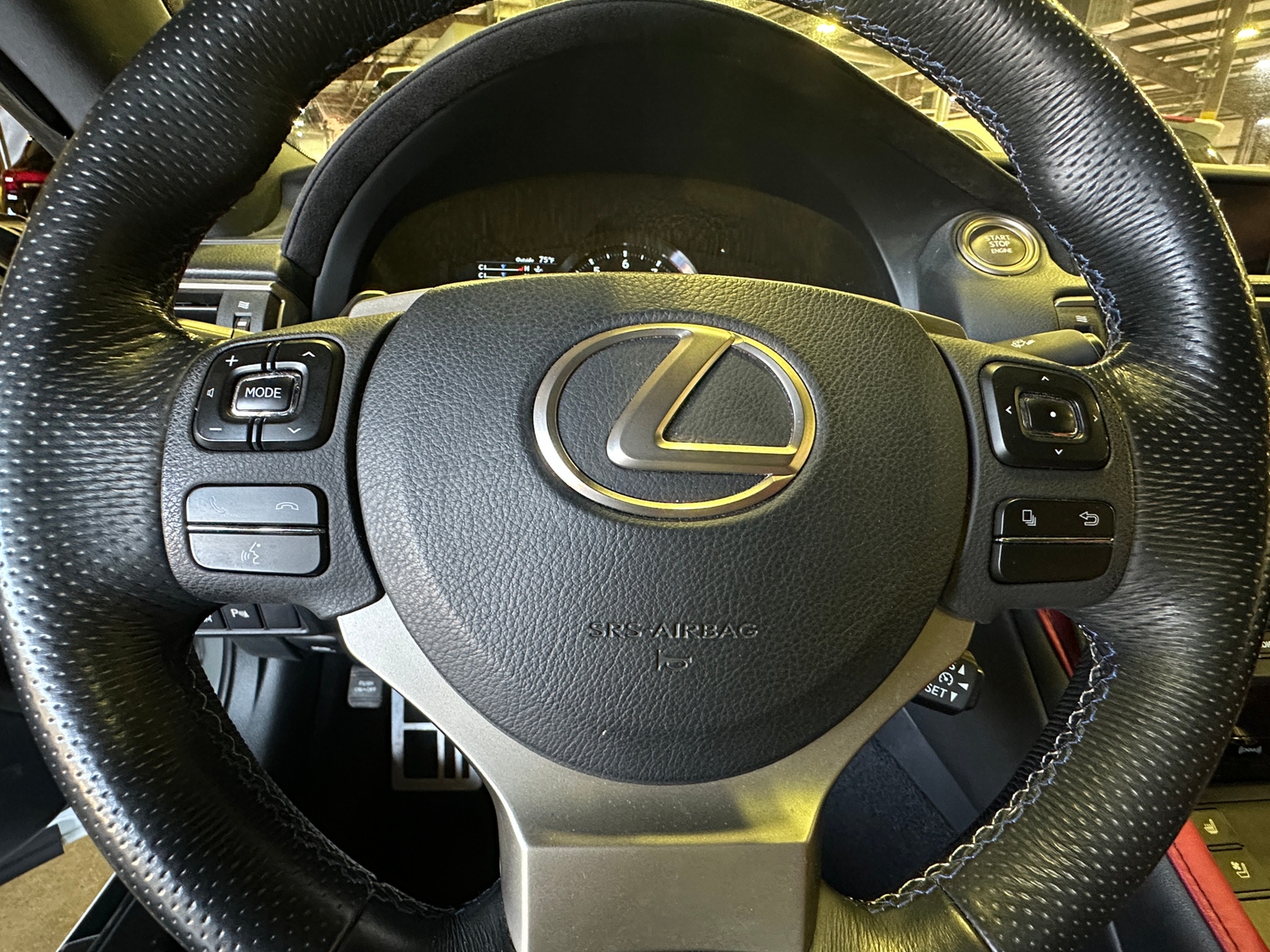 Thumbnail: 2017 Lexus RC - 3