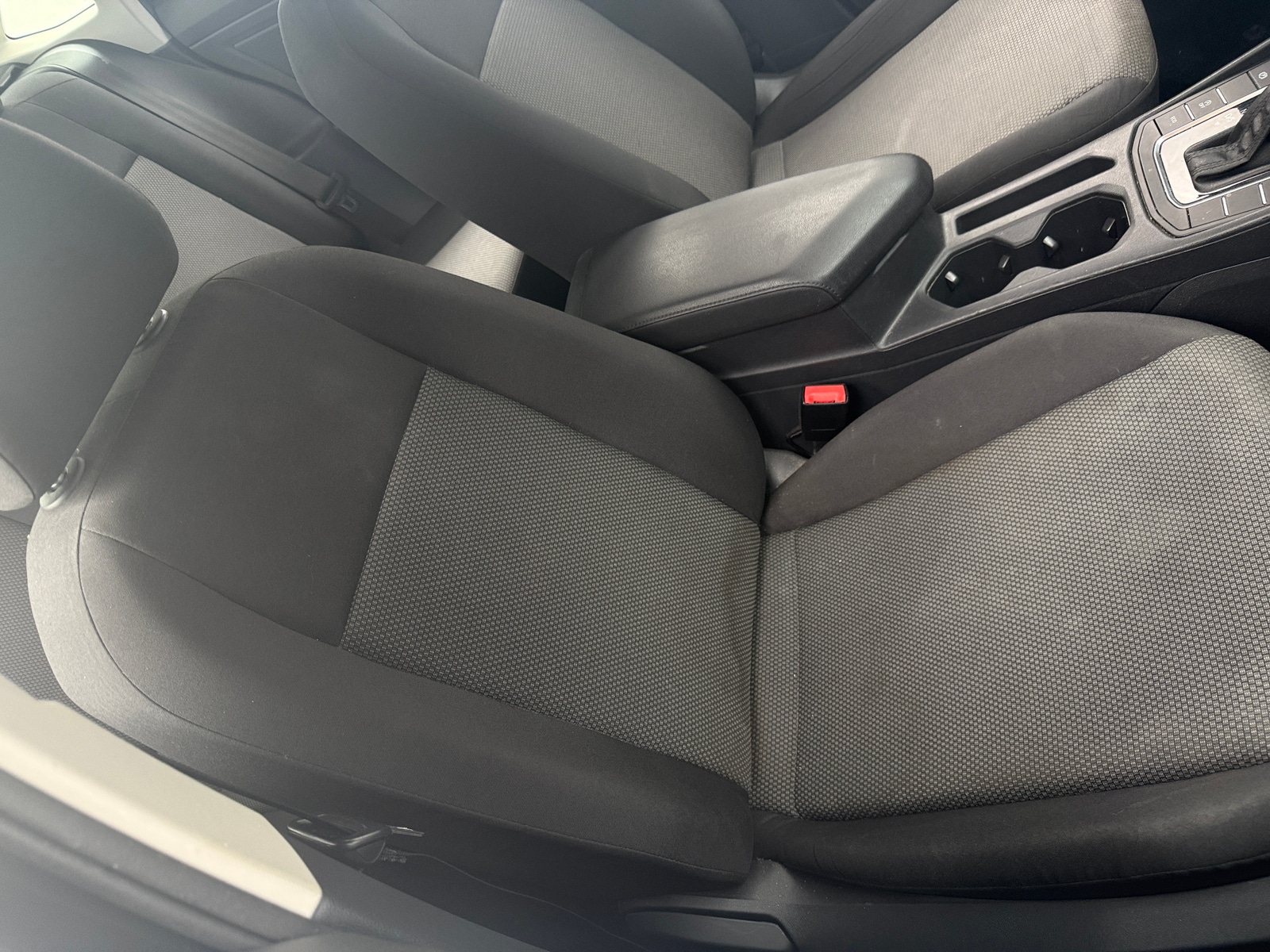 Thumbnail: 2019 Volkswagen Jetta - 2