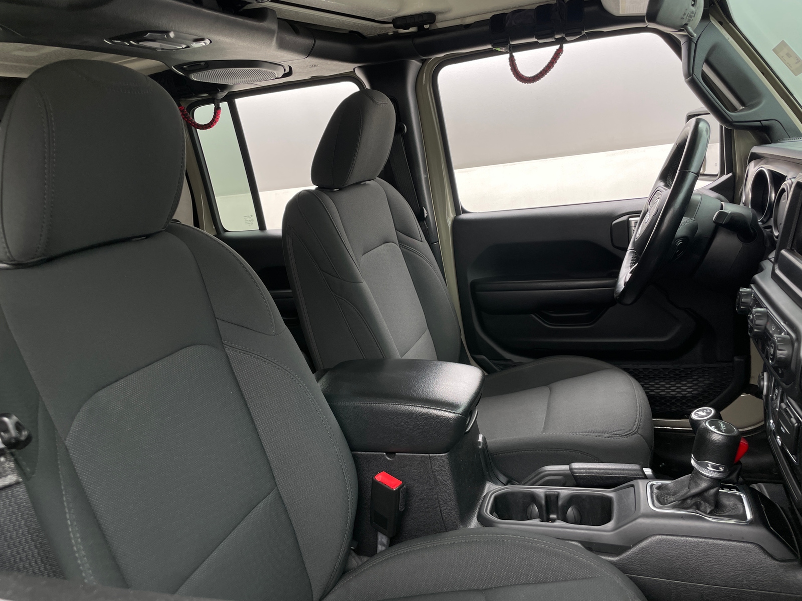Thumbnail: 2020 Jeep Gladiator - 2