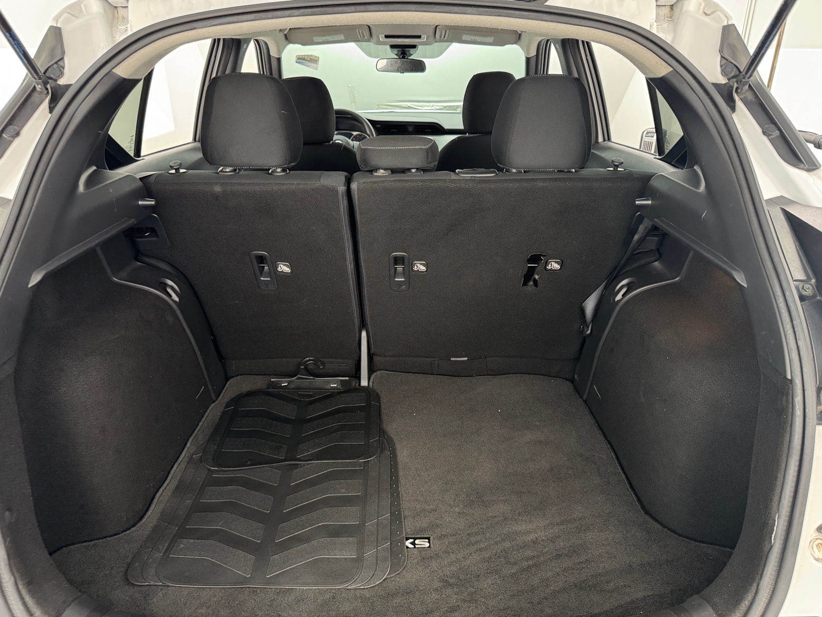Thumbnail: 2020 Nissan Kicks - 7
