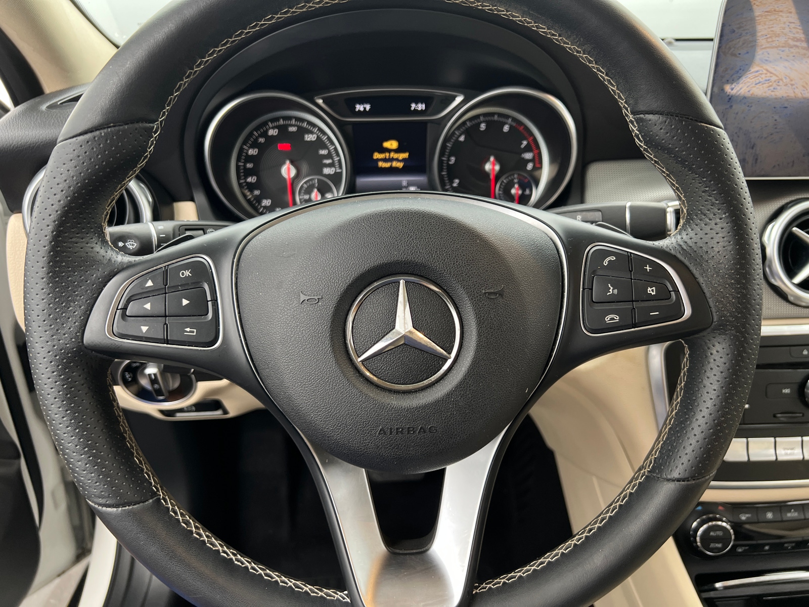 Thumbnail: 2020 Mercedes-Benz GLA - 4