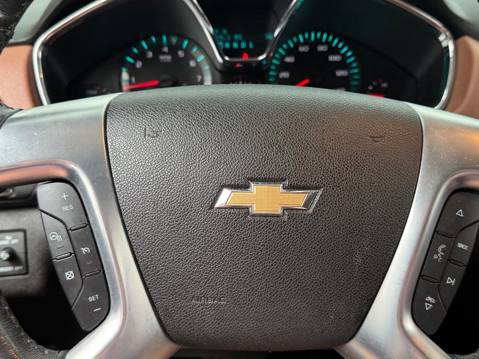 Thumbnail: 2017 Chevrolet Traverse - 4