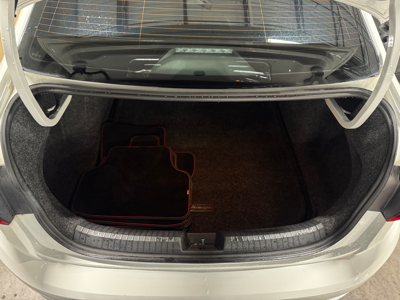 Thumbnail: 2021 Volkswagen Jetta - 6