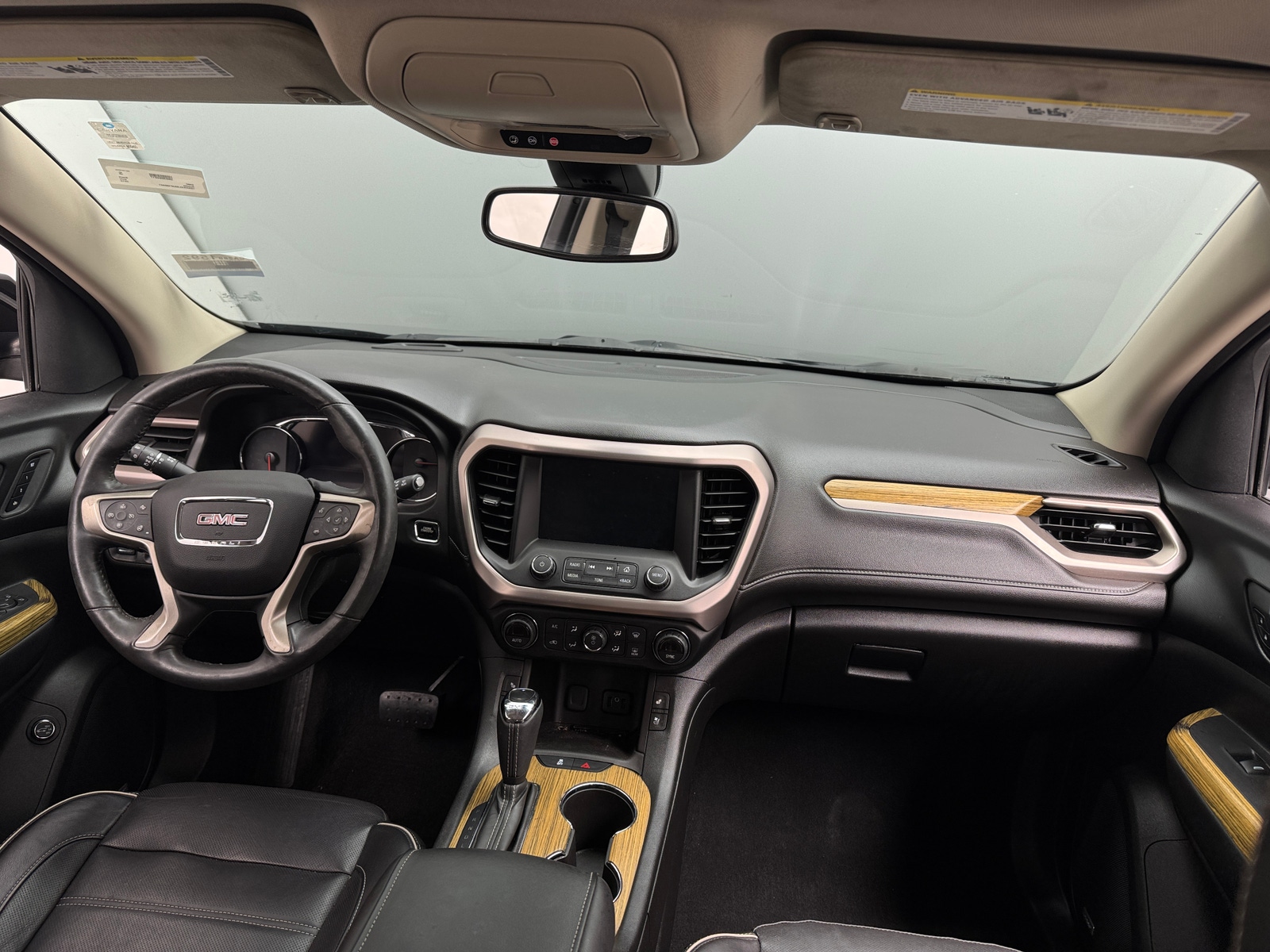 Thumbnail: 2018 GMC Acadia - 2