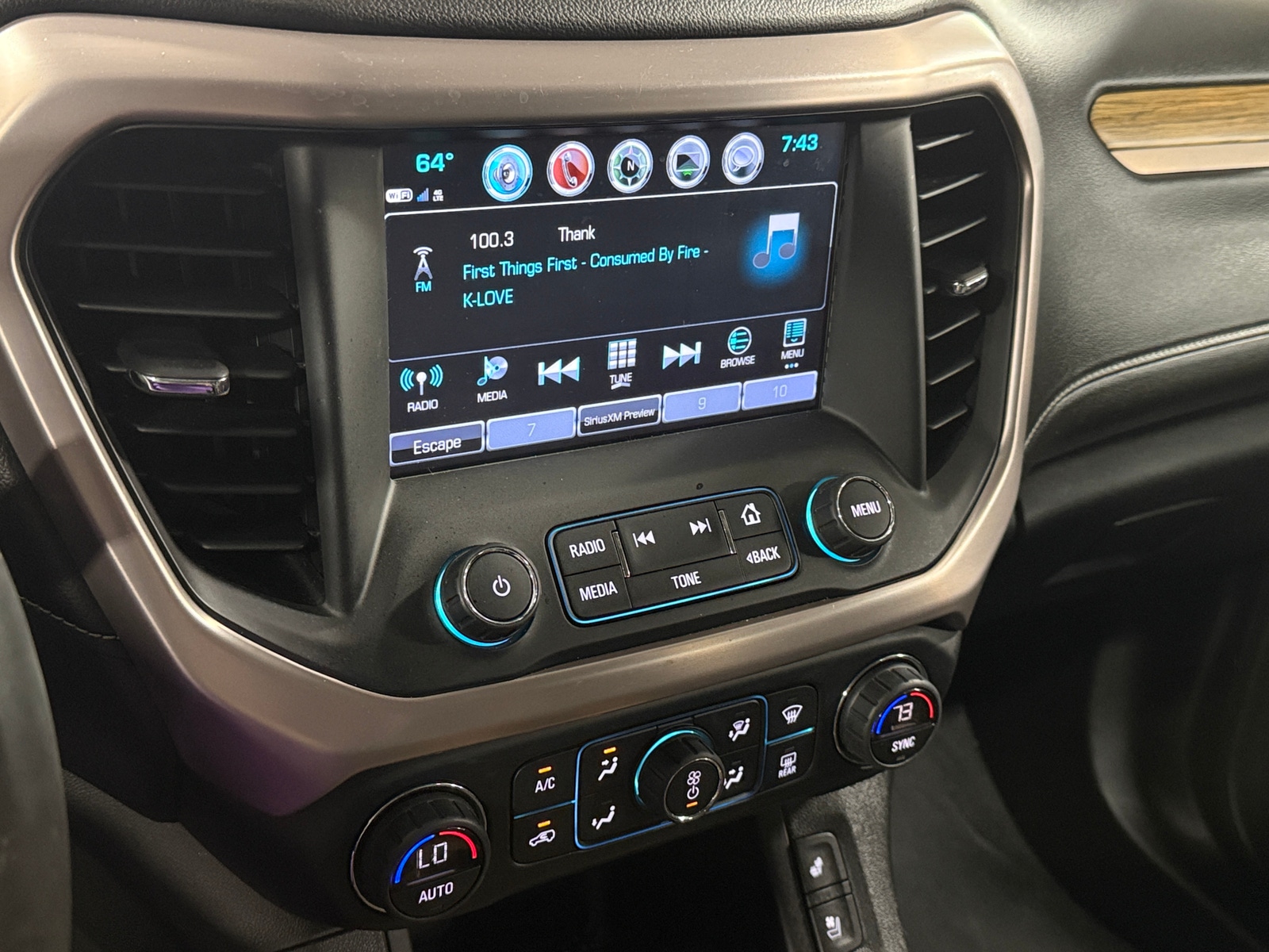 Thumbnail: 2018 GMC Acadia - 3