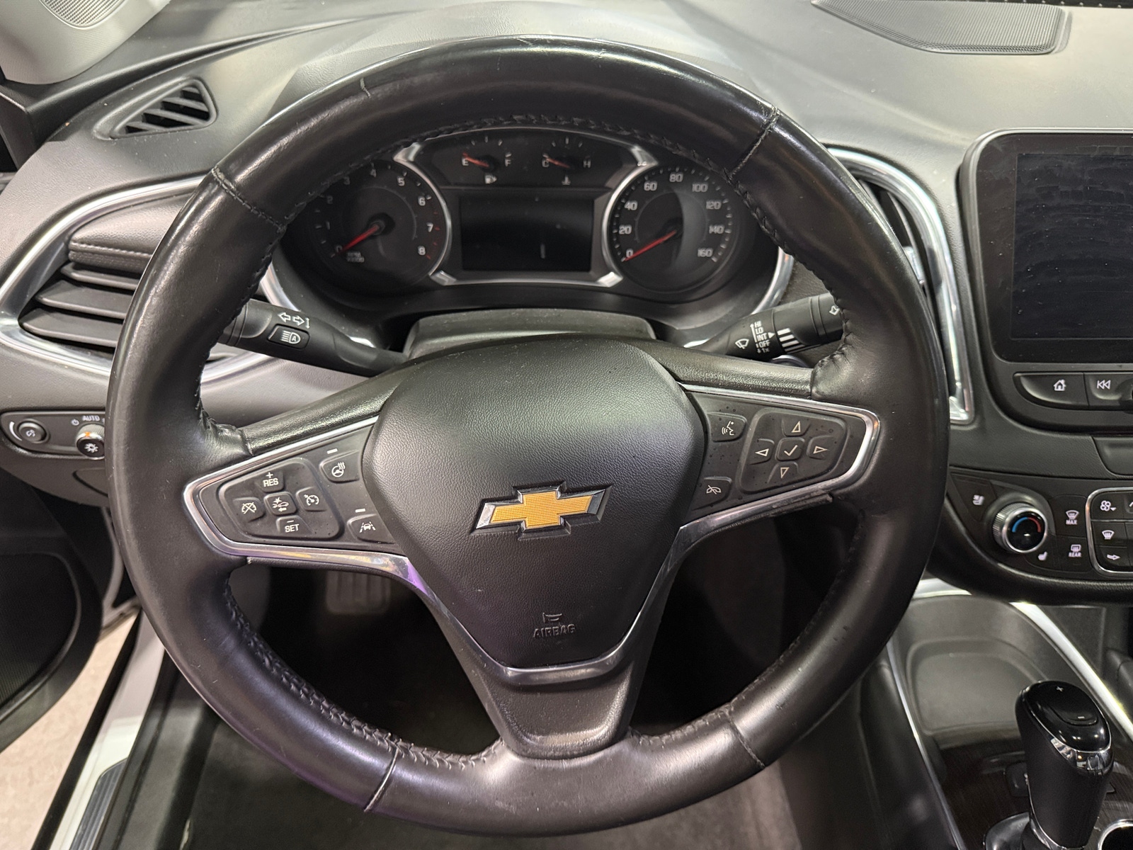 Thumbnail: 2016 Chevrolet Malibu - 4