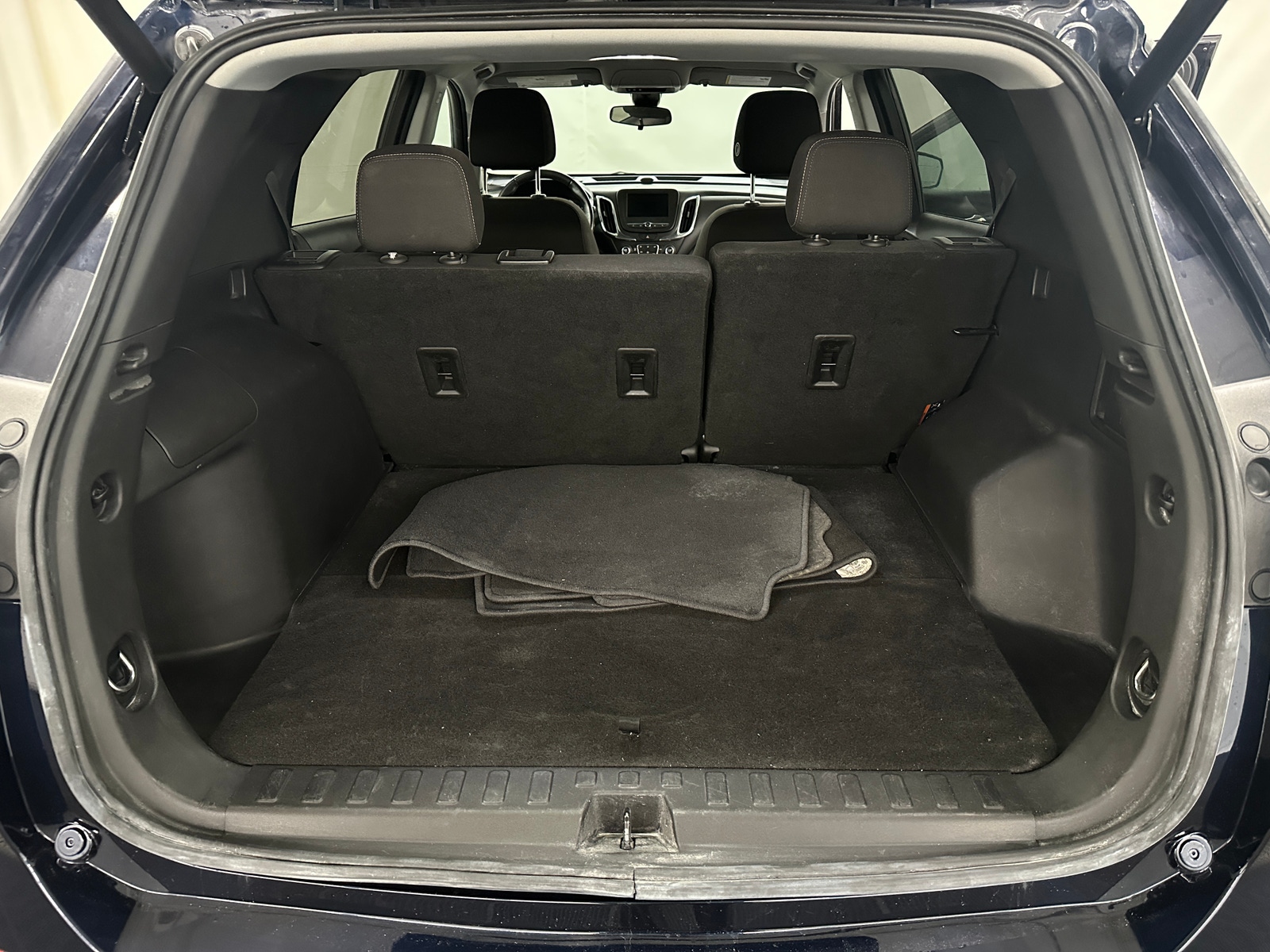Thumbnail: 2021 Chevrolet Equinox - 7