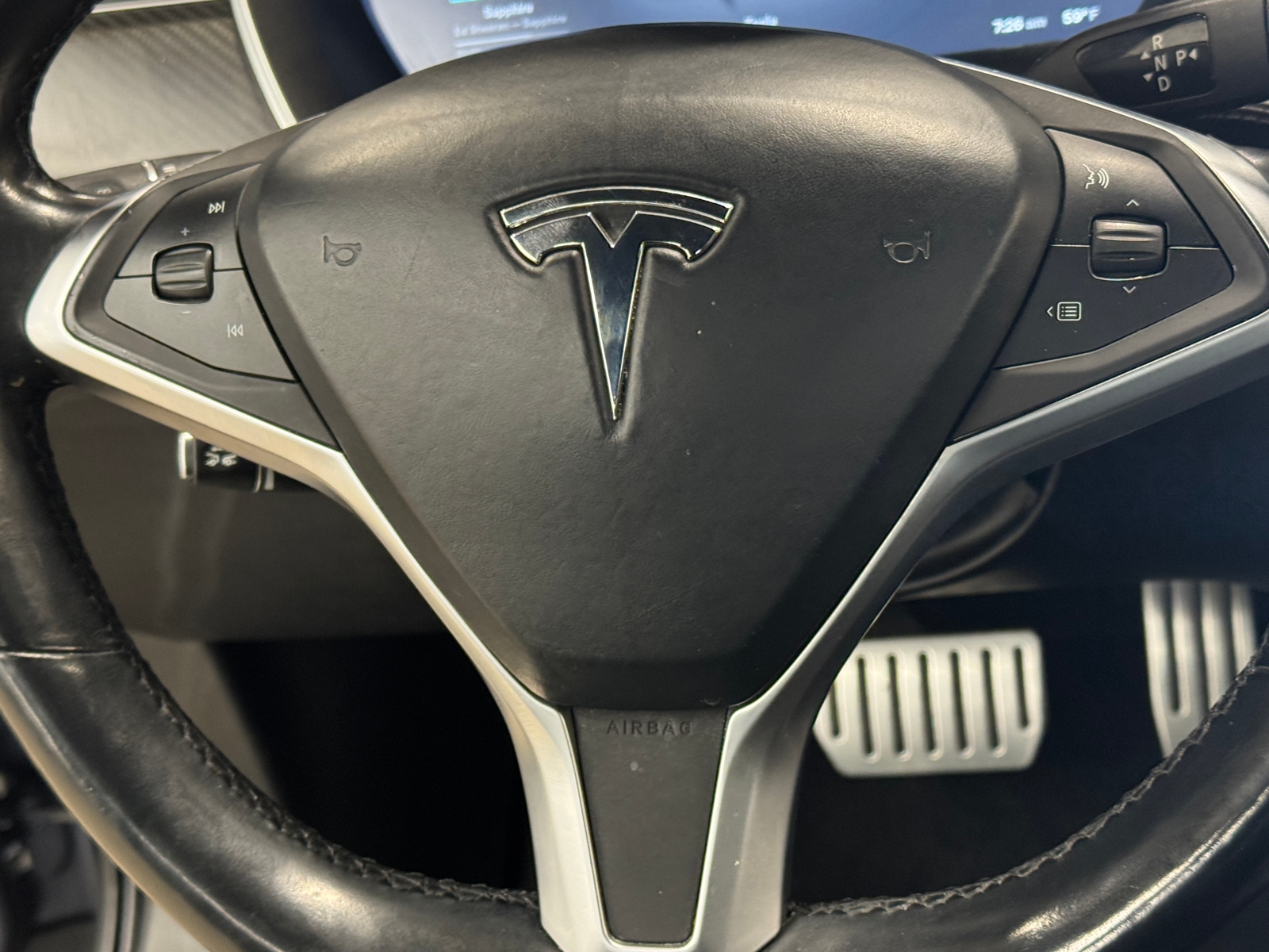 Thumbnail: 2015 Tesla Model S - 4