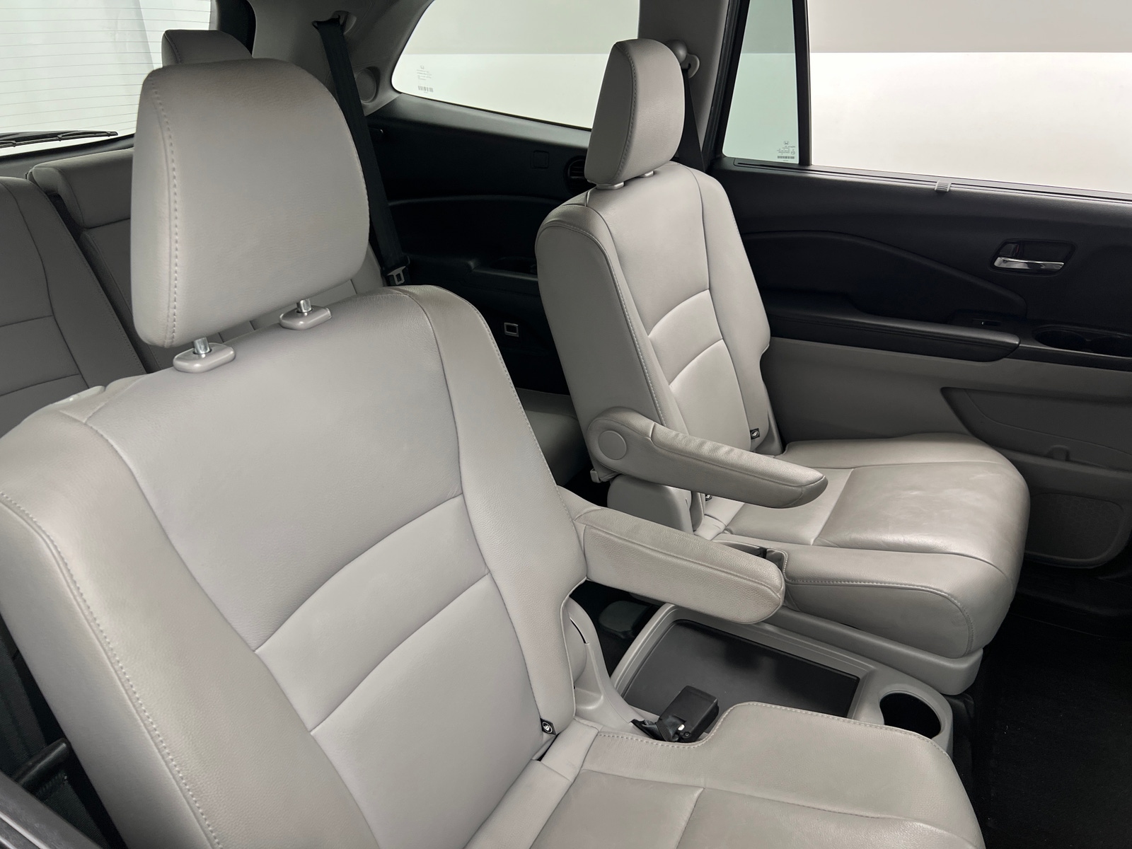 Thumbnail: 2019 Honda Pilot - 5
