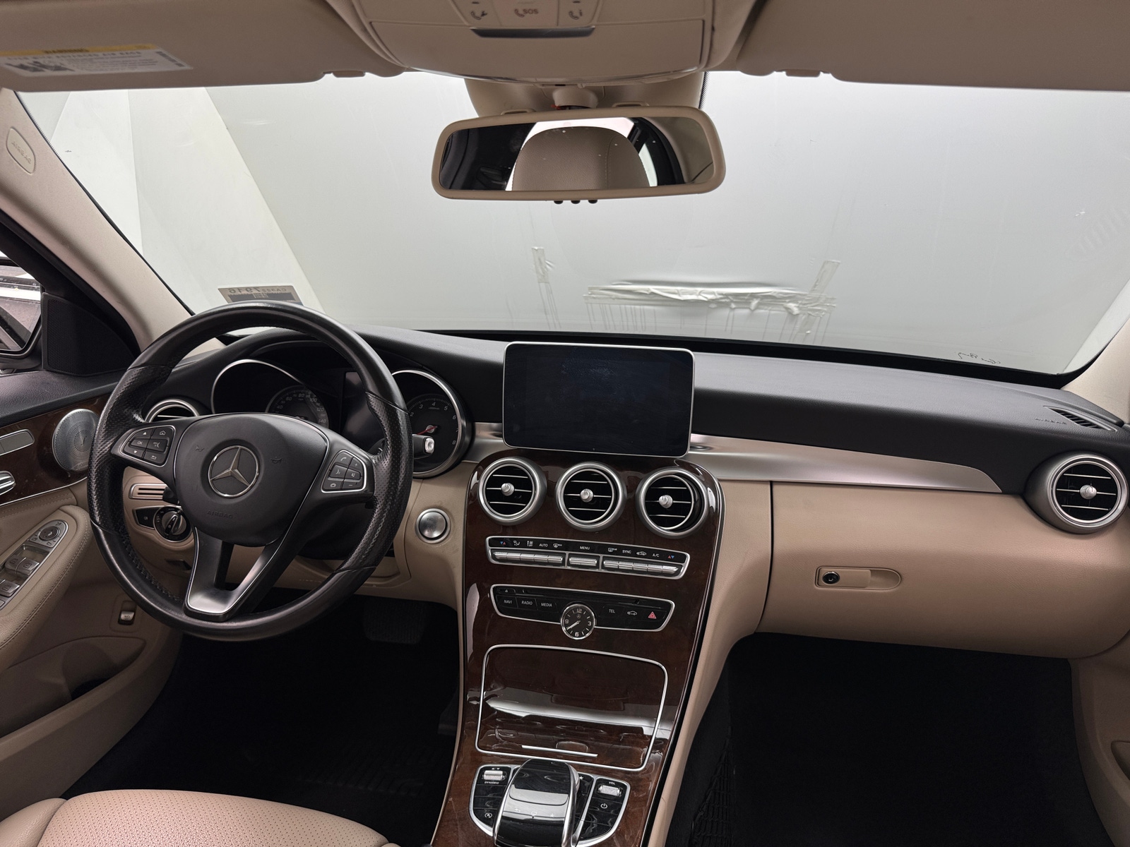 Thumbnail: 2016 Mercedes-Benz C-Class - 2