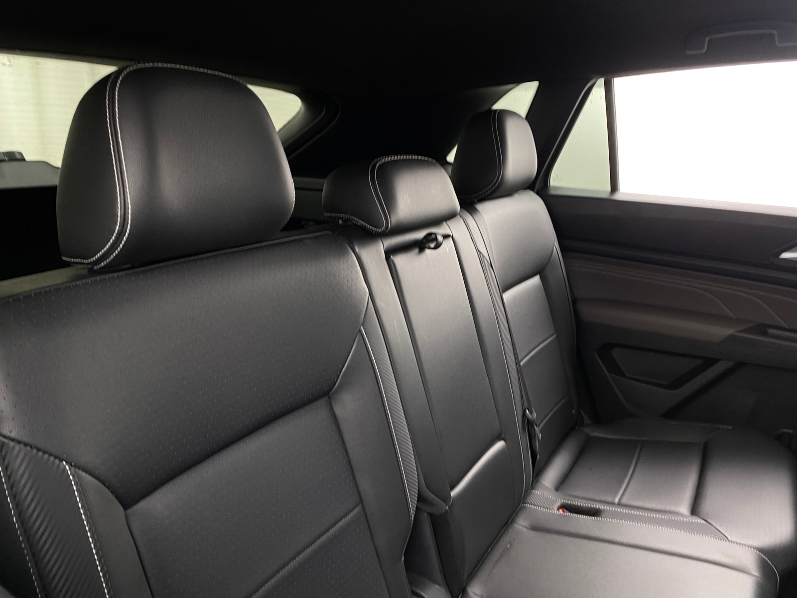 Thumbnail: 2021 Volkswagen Atlas - 5