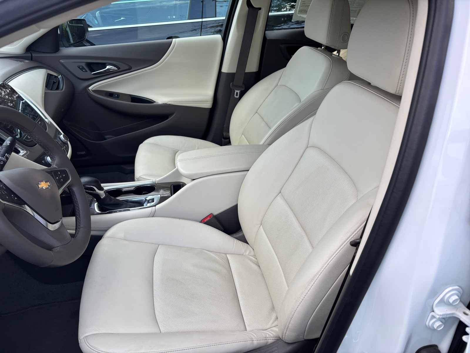 Thumbnail: 2024 Chevrolet Malibu - 2