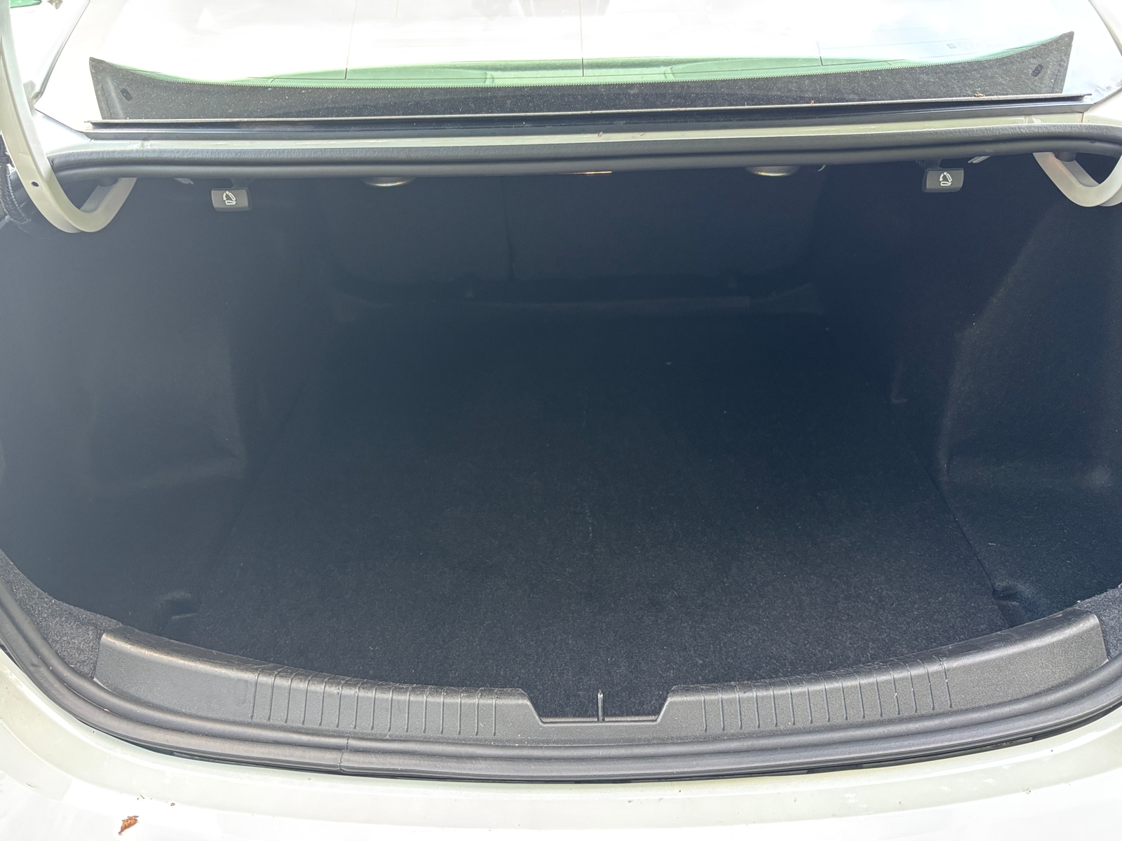 Thumbnail: 2024 Chevrolet Malibu - 6