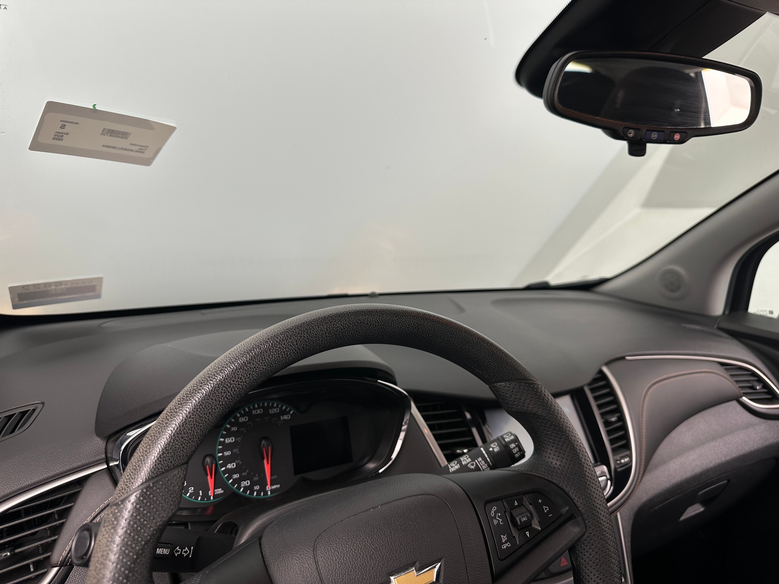 Thumbnail: 2020 Chevrolet Trax - 3