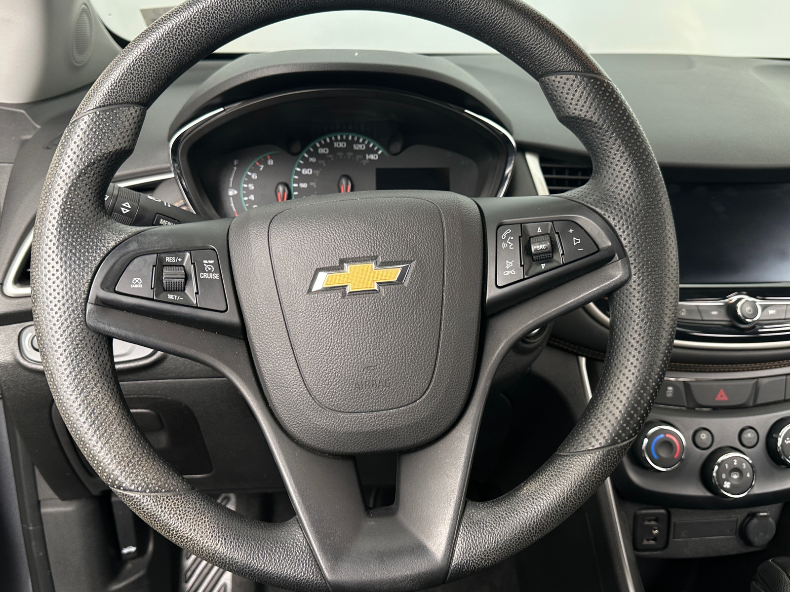 Thumbnail: 2020 Chevrolet Trax - 5
