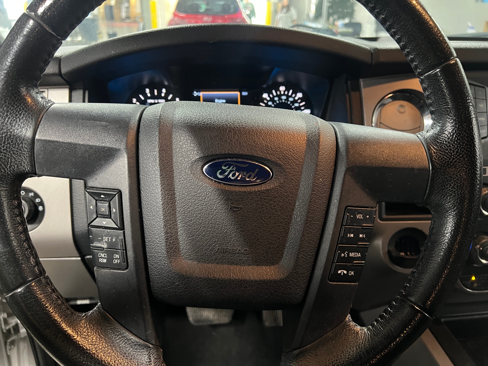 Thumbnail: 2017 Ford Expedition - 5