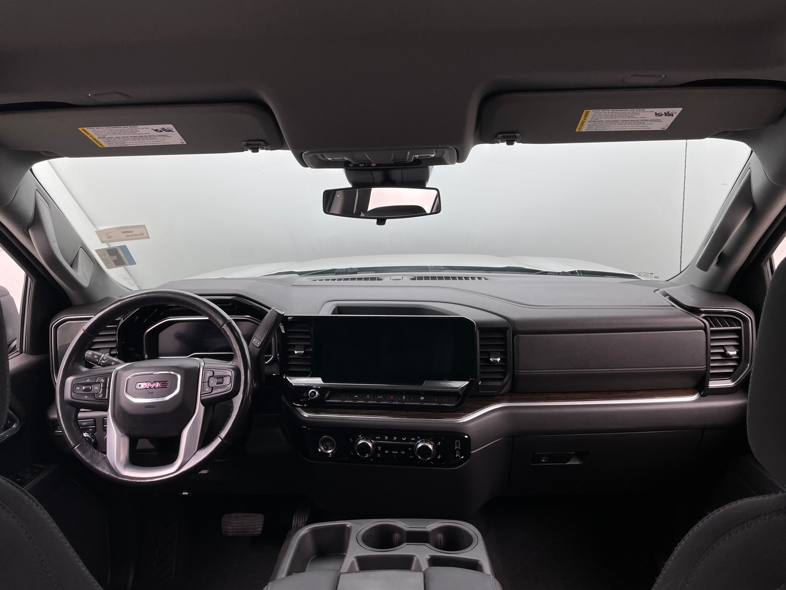 Thumbnail: 2022 GMC Sierra 1500 - 3