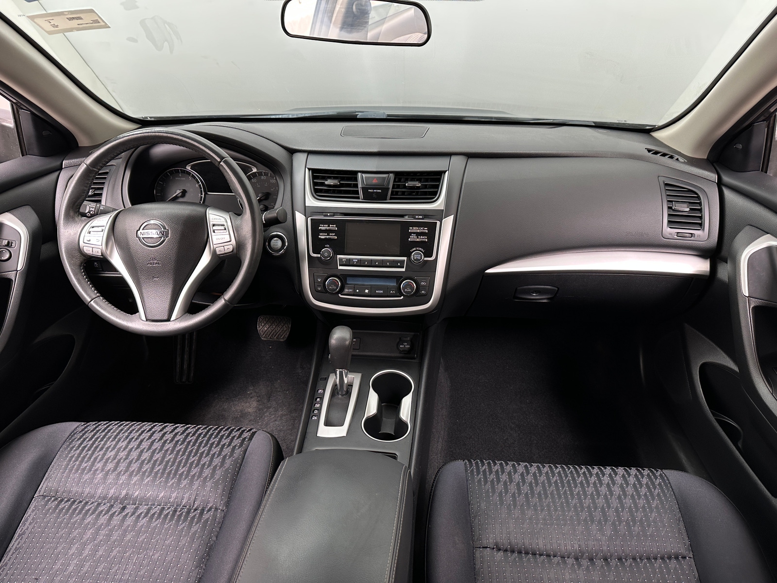Thumbnail: 2017 Nissan Altima - 3