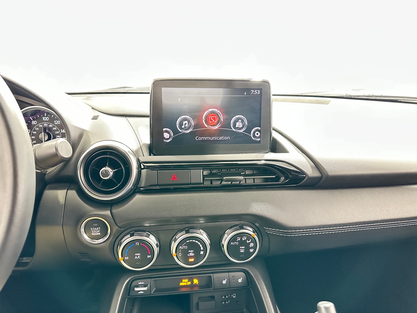 Thumbnail: 2023 Mazda MX-5 Miata - 3