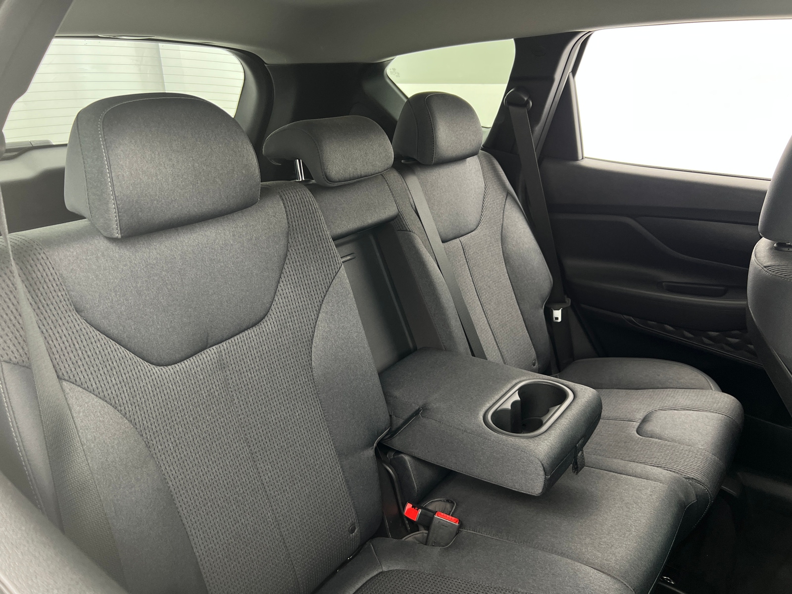 Thumbnail: 2020 Hyundai Santa Fe - 6