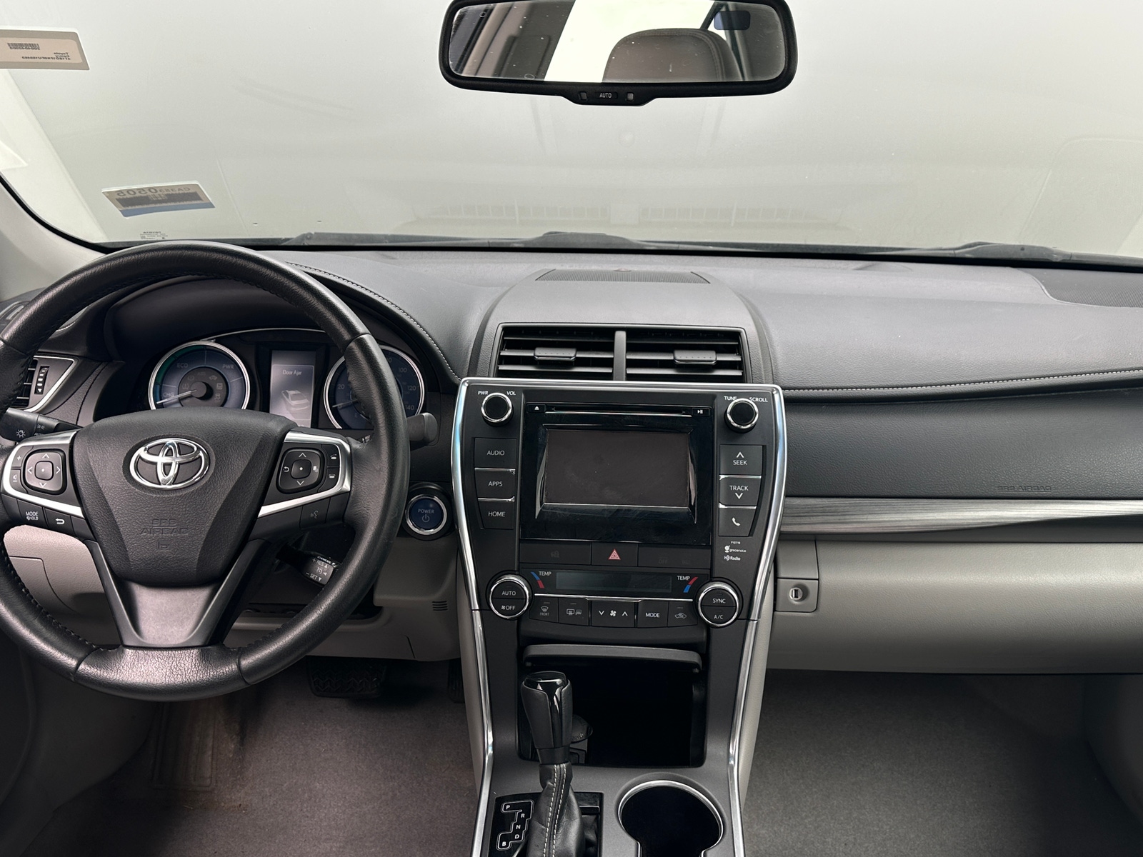 Thumbnail: 2015 Toyota Camry - 2