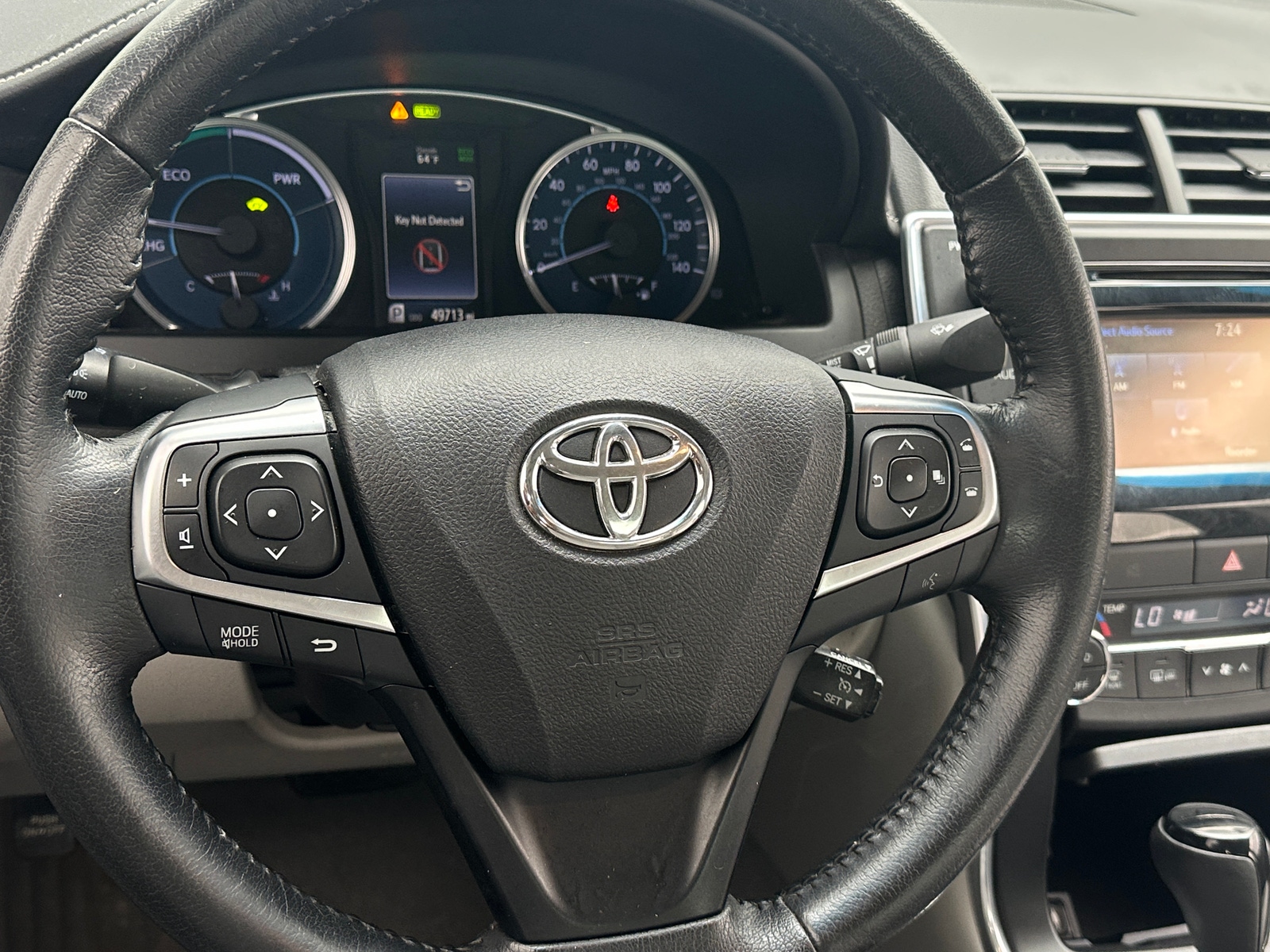 Thumbnail: 2015 Toyota Camry - 4