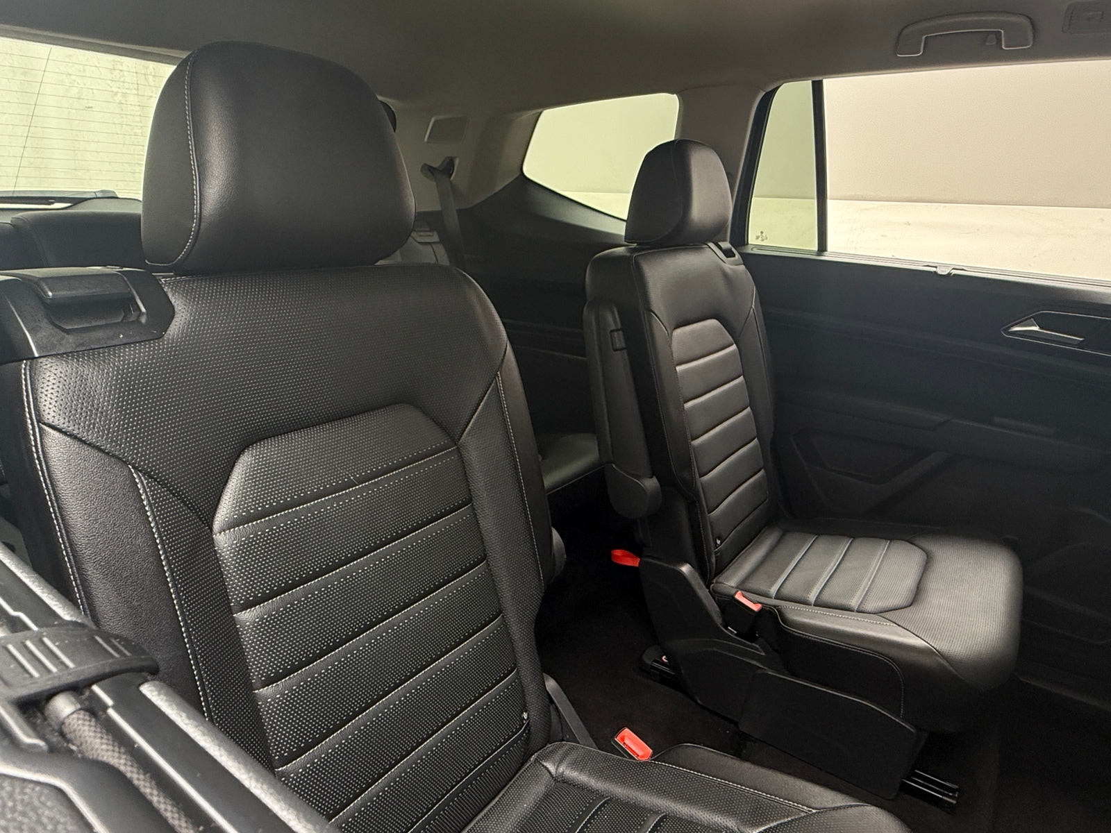 Thumbnail: 2018 Volkswagen Atlas - 5
